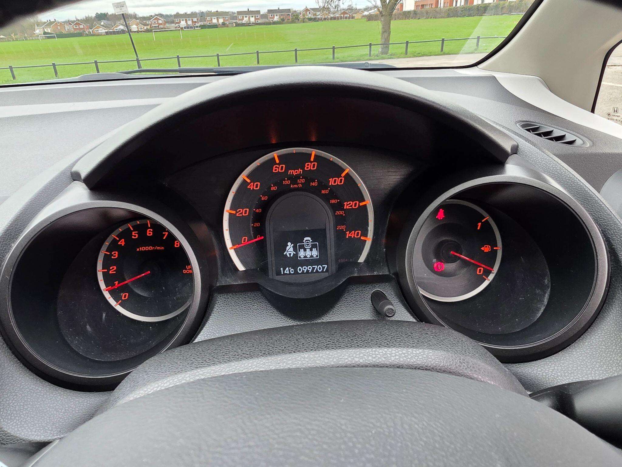 2013 HONDA JAZZ 2013 HONDA JAZZ