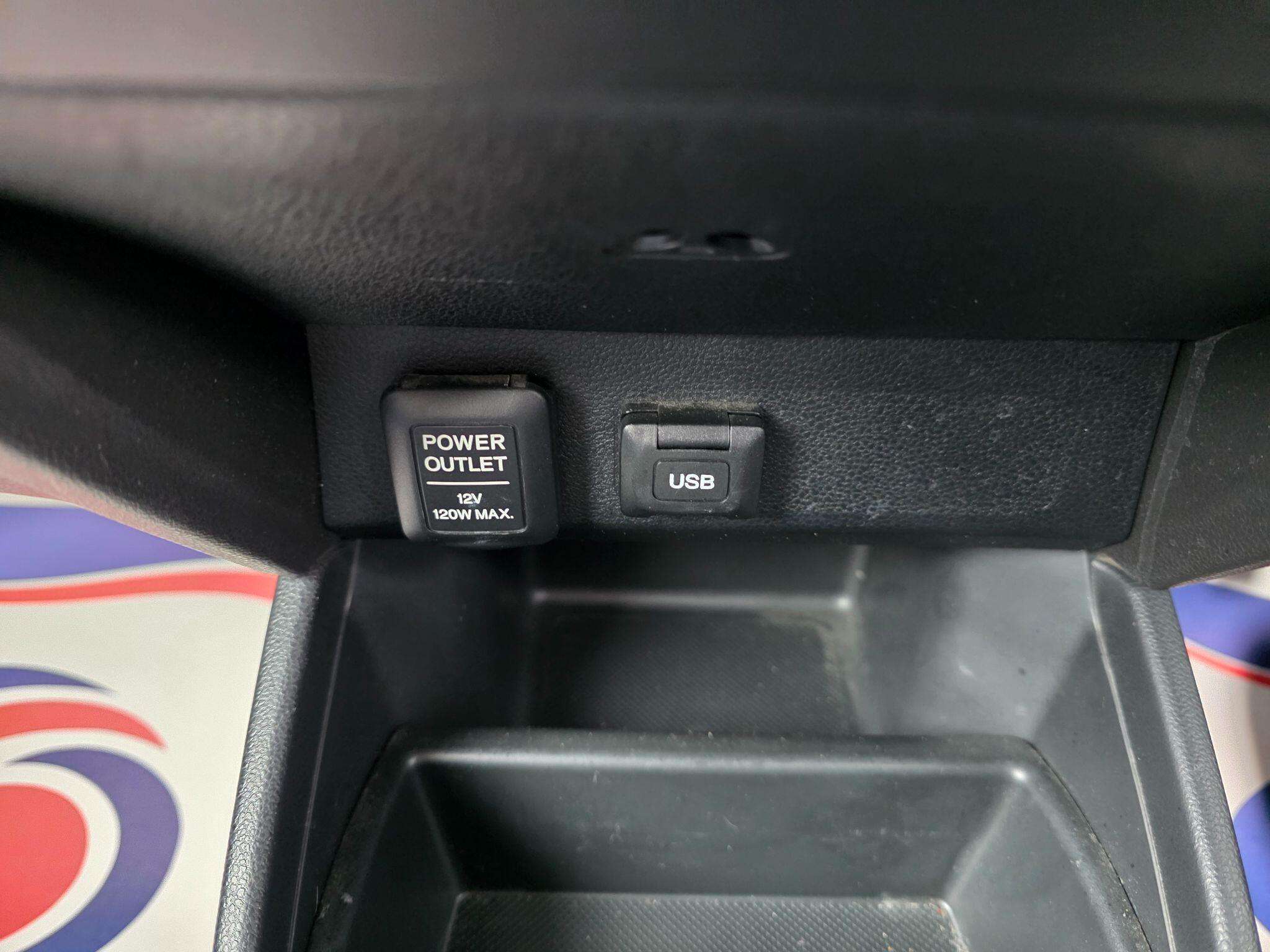 2013 HONDA JAZZ 2013 HONDA JAZZ