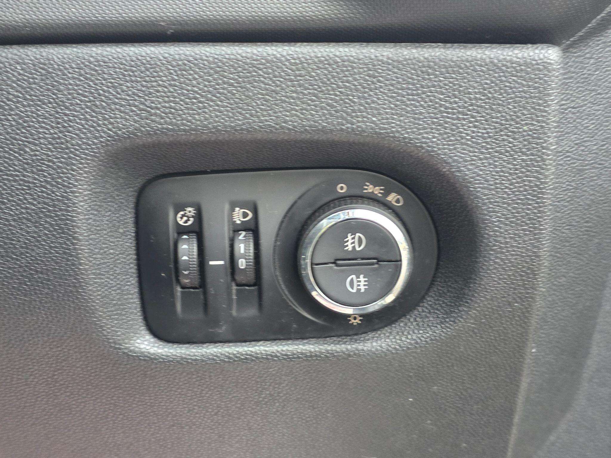 2012 VAUXHALL CORSA 2012 VAUXHALL CORSA