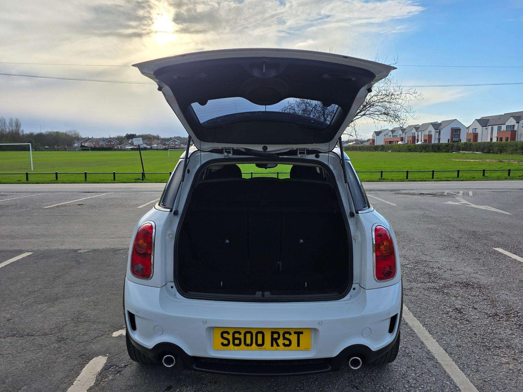 2012 MINI COUNTRYMAN 2012 MINI COUNTRYMAN