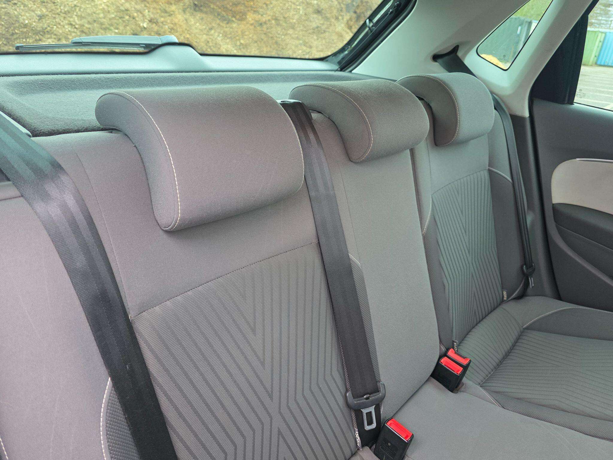 2015 VOLKSWAGEN POLO 2015 VOLKSWAGEN POLO