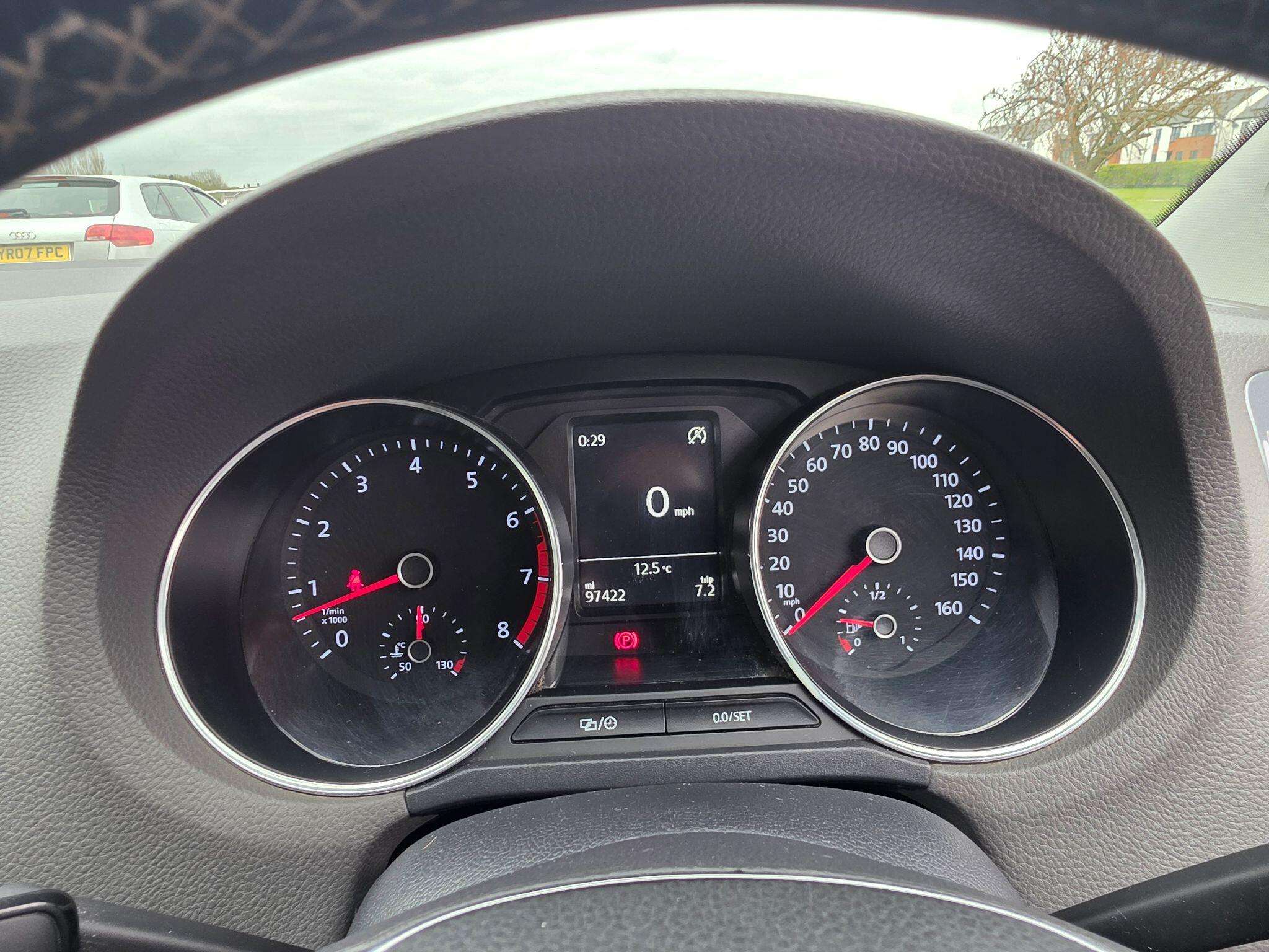 2015 VOLKSWAGEN POLO 2015 VOLKSWAGEN POLO