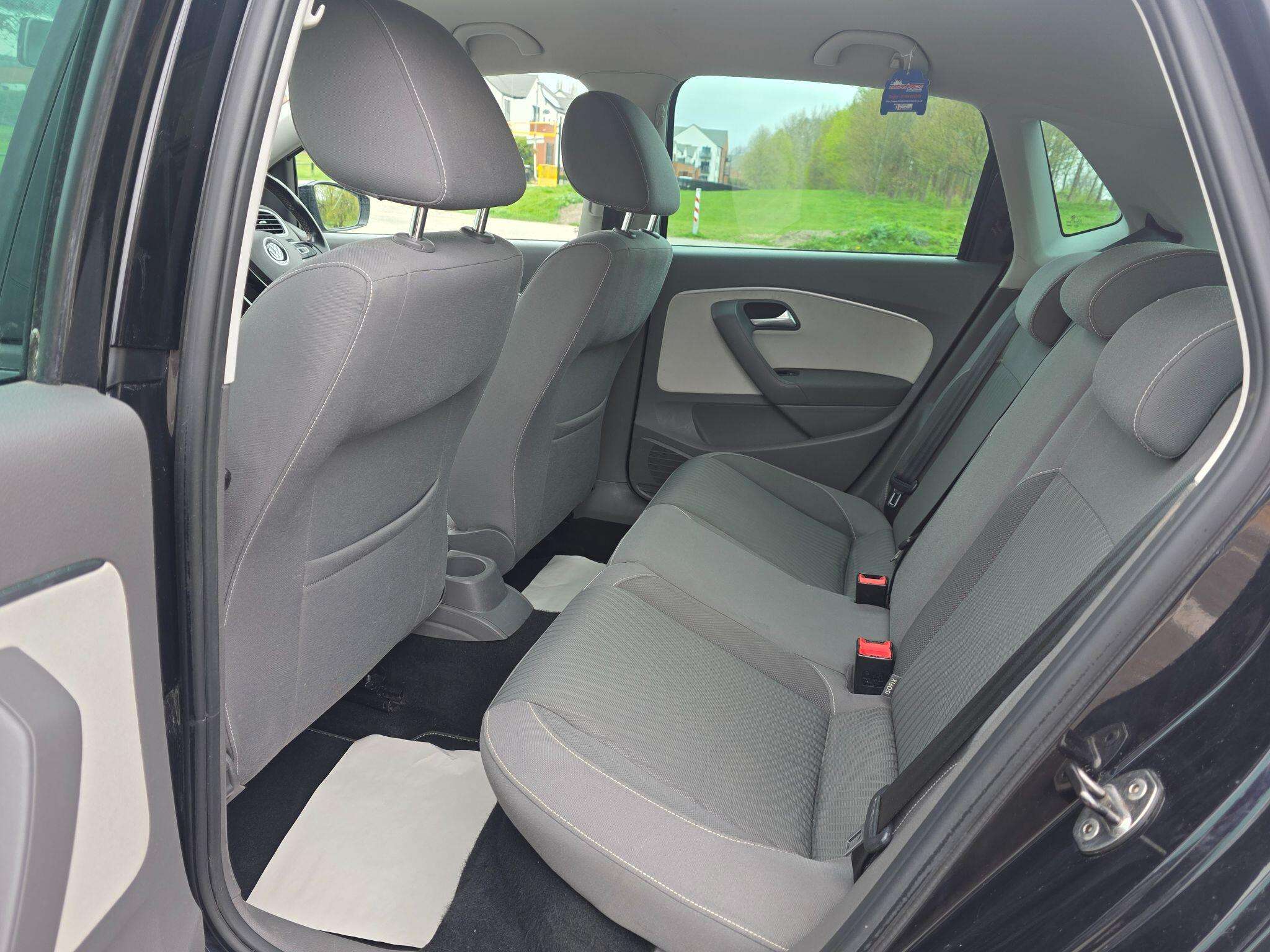 2015 VOLKSWAGEN POLO 2015 VOLKSWAGEN POLO