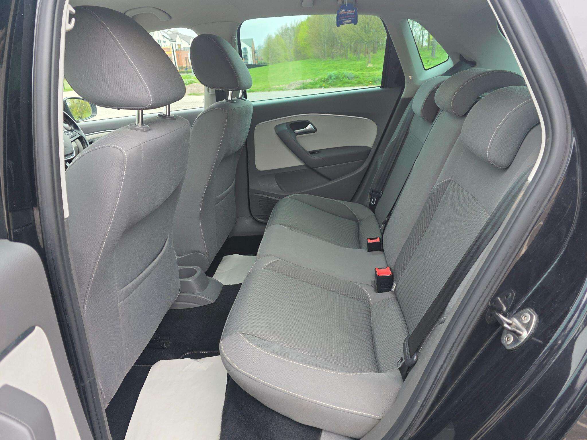 2015 VOLKSWAGEN POLO 2015 VOLKSWAGEN POLO