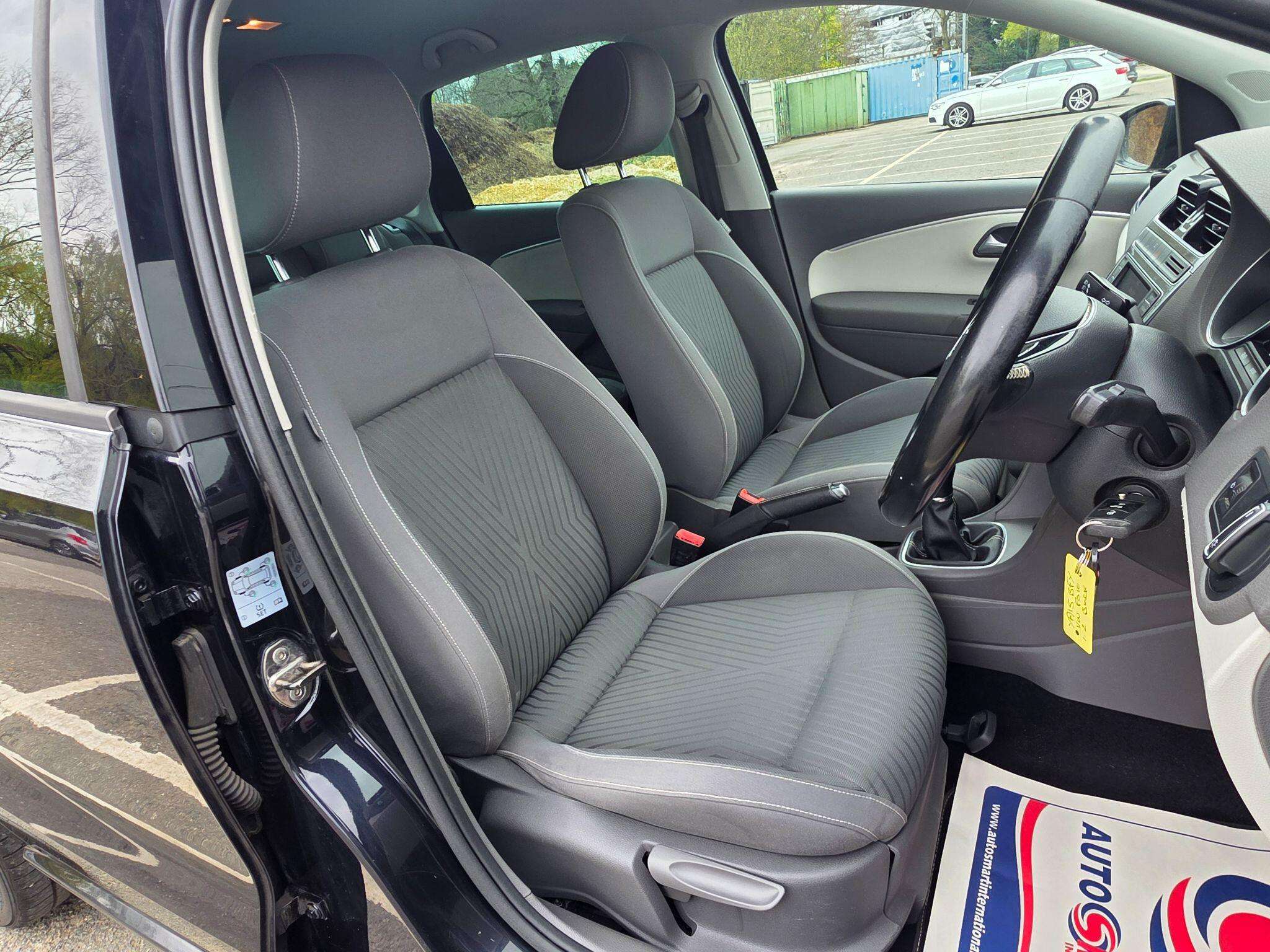 2015 VOLKSWAGEN POLO 2015 VOLKSWAGEN POLO