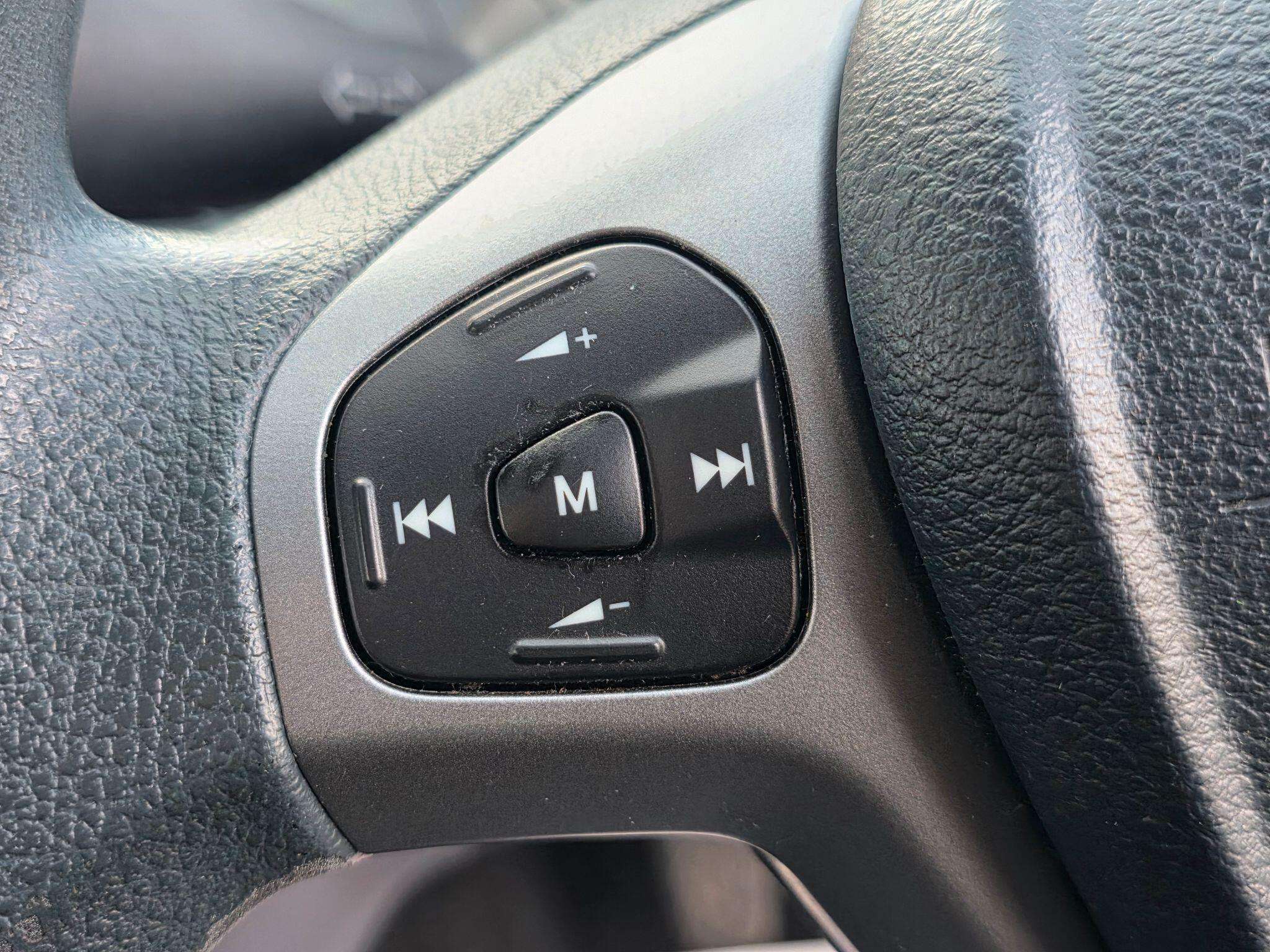 2009 FORD FIESTA 2009 FORD FIESTA