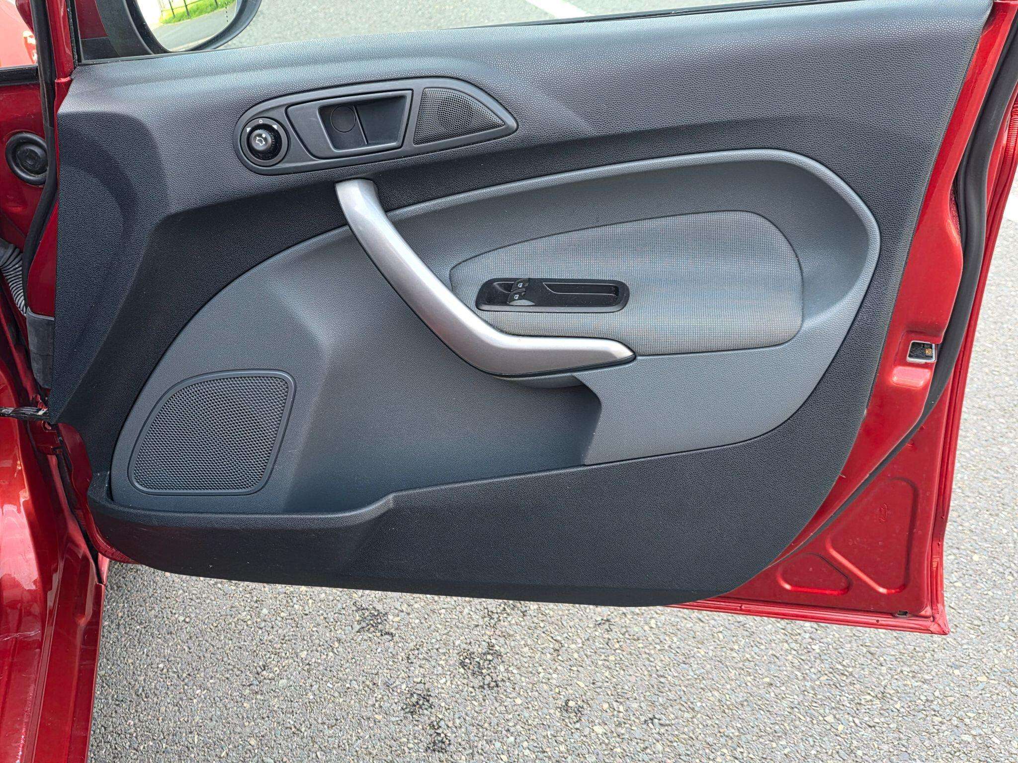 2009 FORD FIESTA 2009 FORD FIESTA