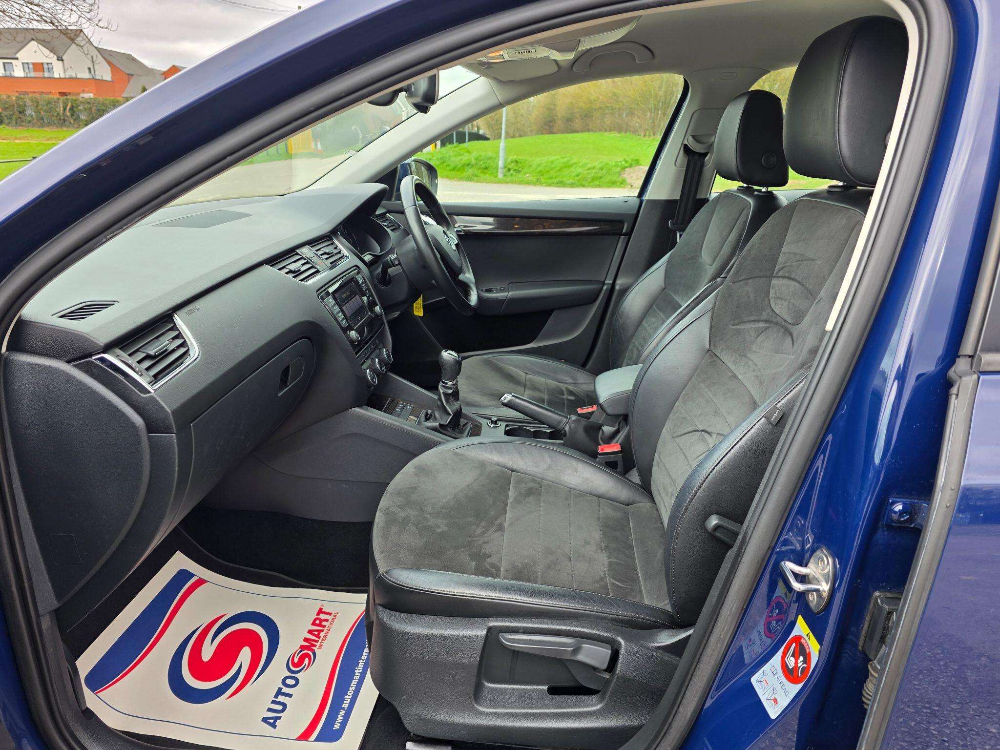 2014 SKODA OCTAVIA 2014 SKODA OCTAVIA