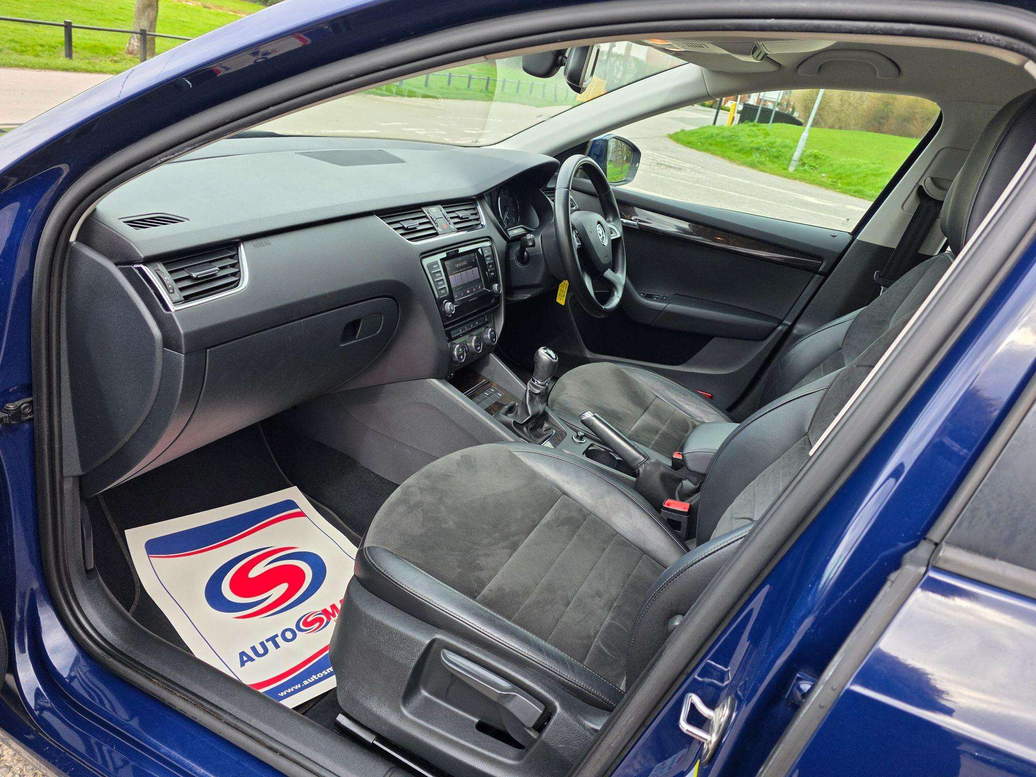 2014 SKODA OCTAVIA 2014 SKODA OCTAVIA