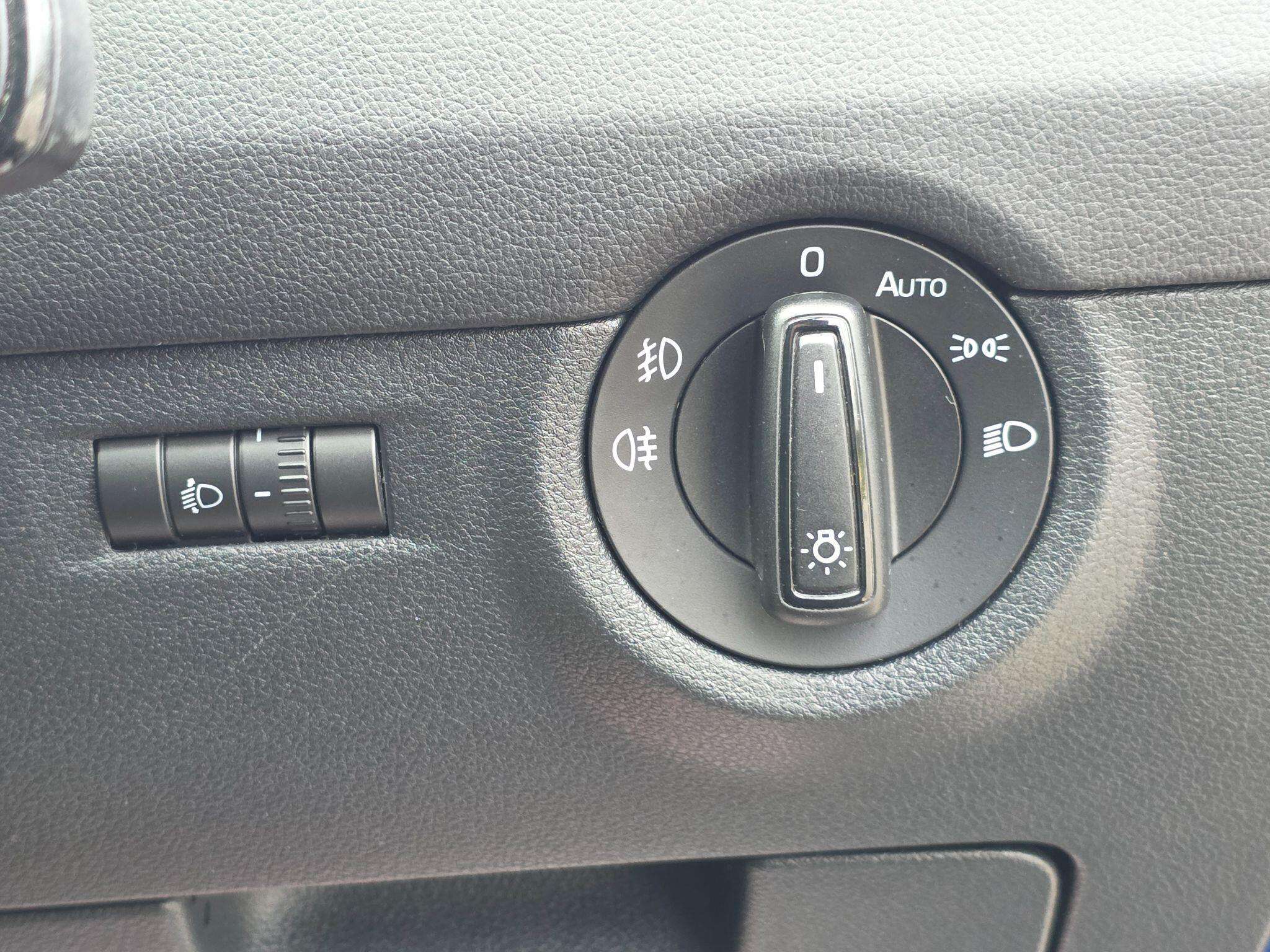 2014 SKODA OCTAVIA 2014 SKODA OCTAVIA