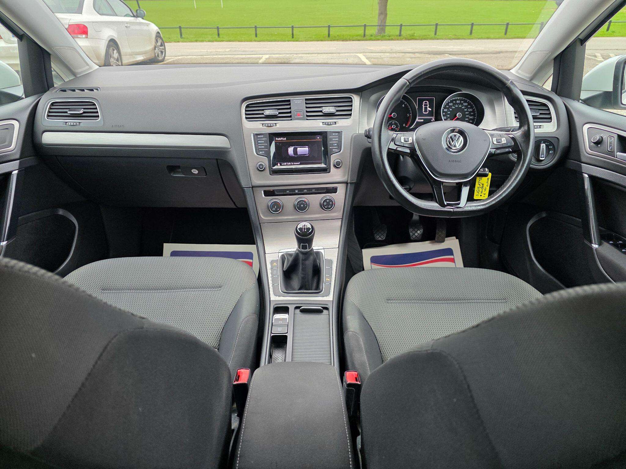 2015 VOLKSWAGEN GOLF 2015 VOLKSWAGEN GOLF