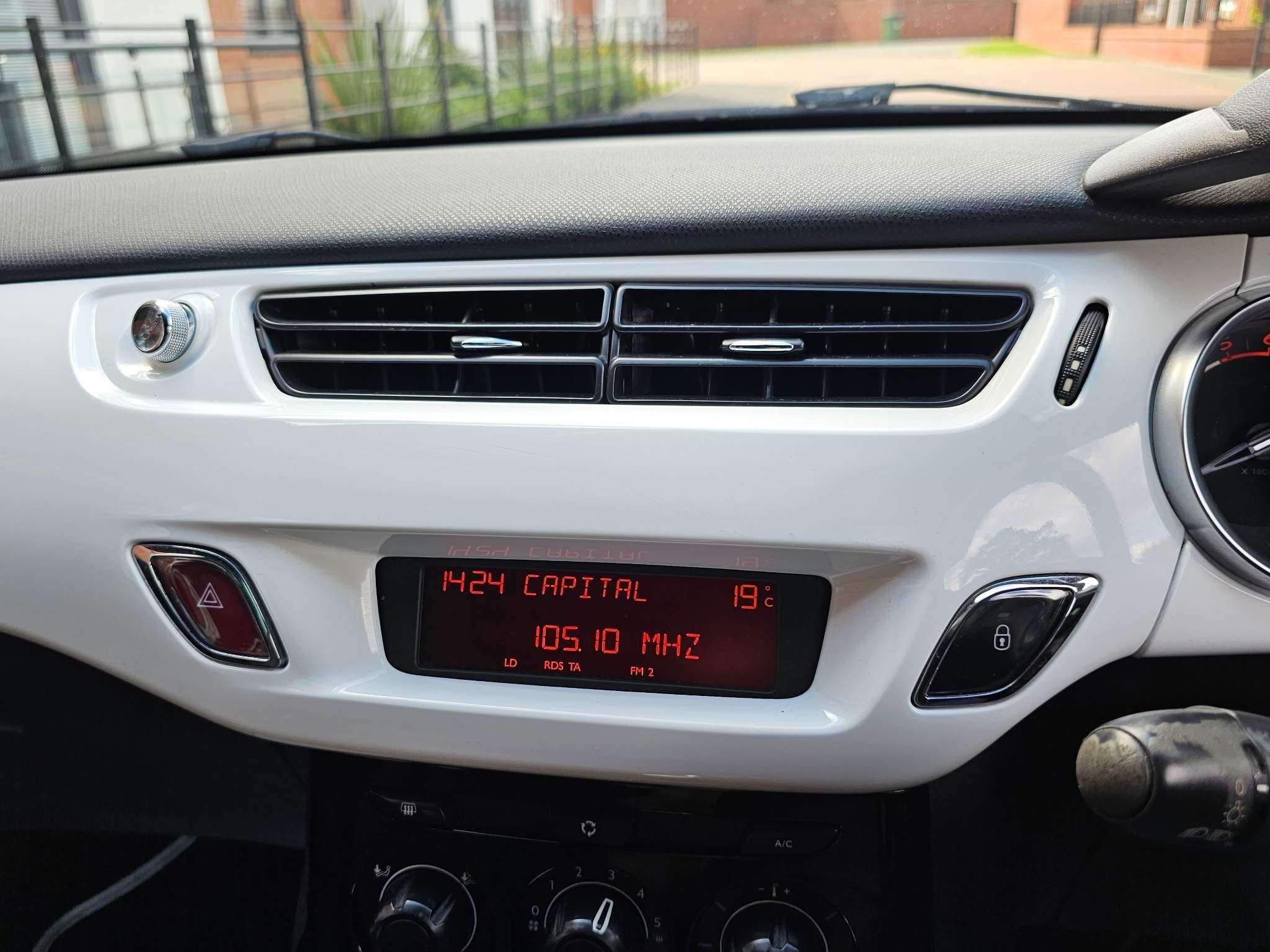 2010 CITROEN DS3 2010 CITROEN DS3