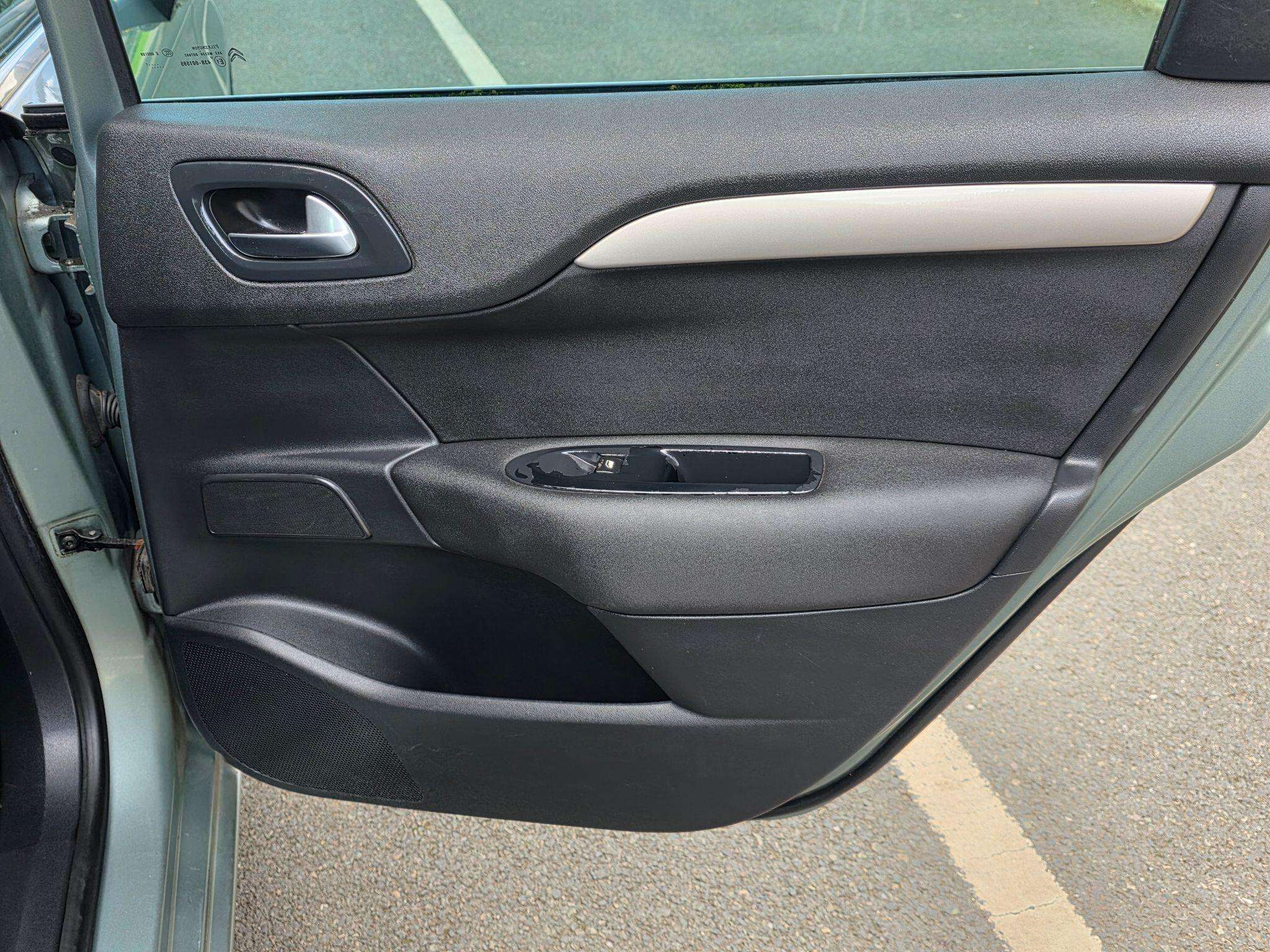 2011 CITROEN C4 2011 CITROEN C4