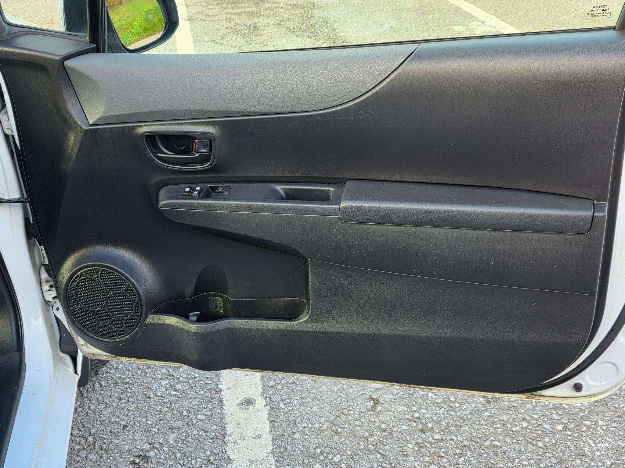 2013 TOYOTA YARIS 2013 TOYOTA YARIS