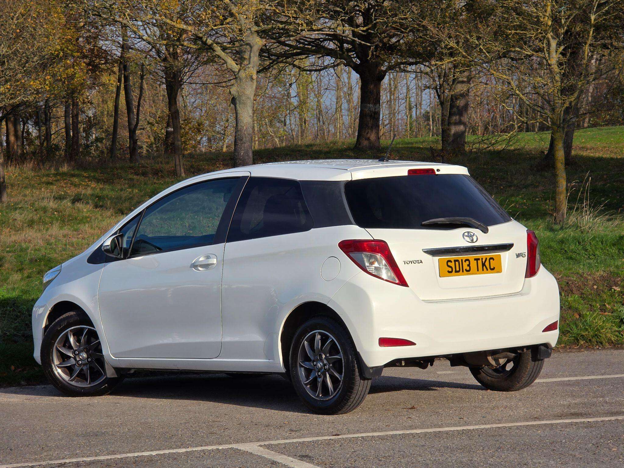 2013 TOYOTA YARIS 2013 TOYOTA YARIS