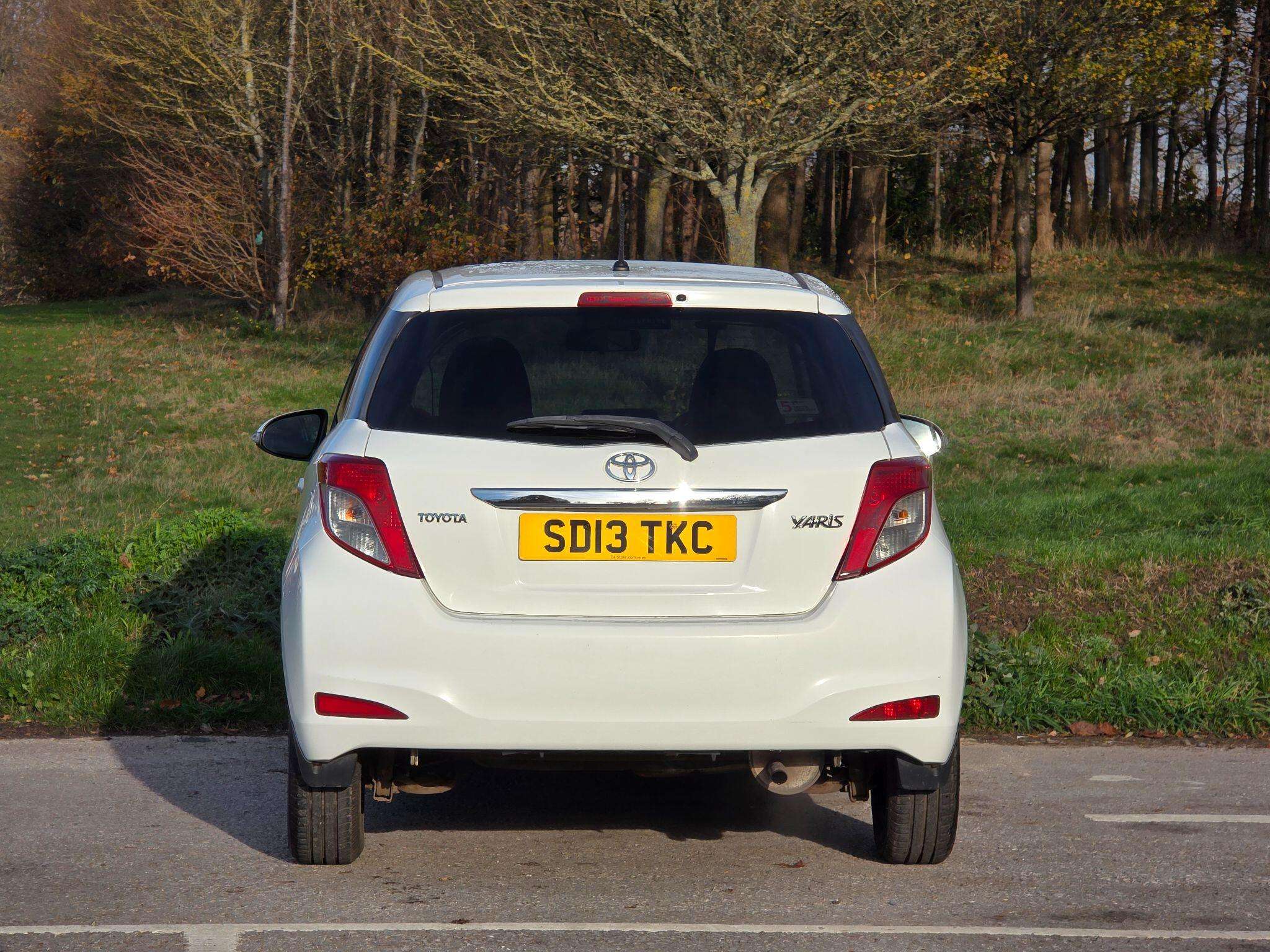 2013 TOYOTA YARIS 2013 TOYOTA YARIS