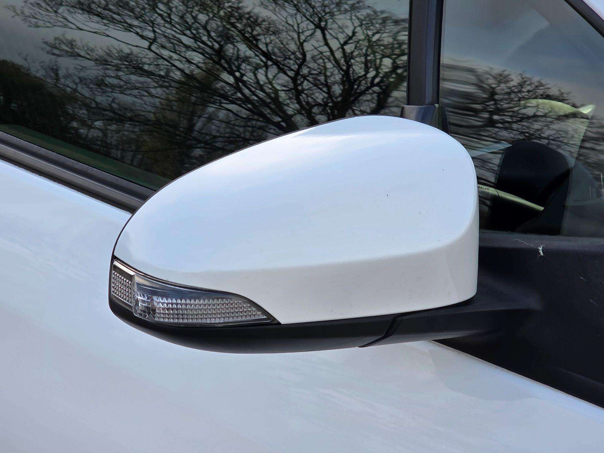 2013 TOYOTA YARIS 2013 TOYOTA YARIS