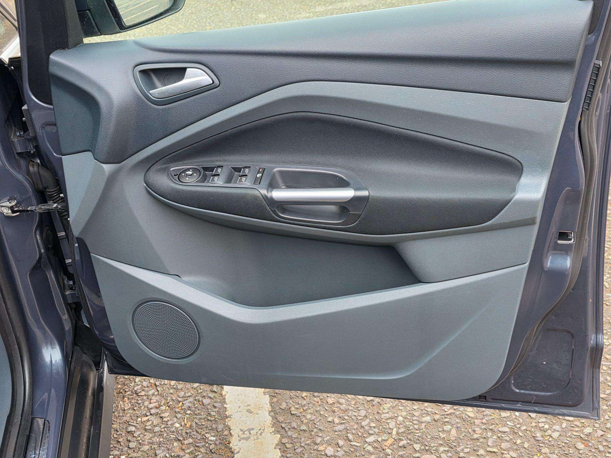 2011 FORD C-MAX 2011 FORD C-MAX