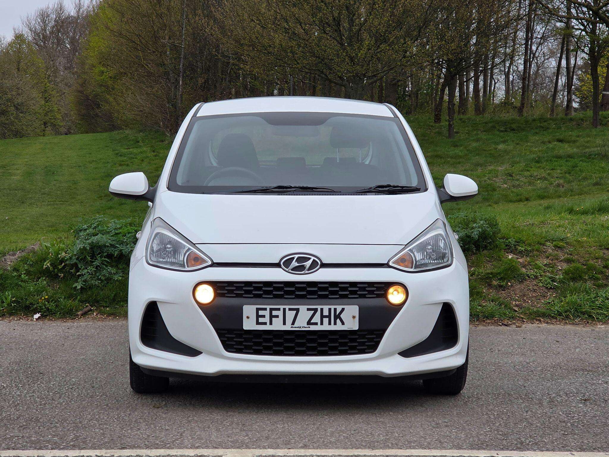 A 2017 HYUNDAI I10 1.2 SE Euro 6 5dr A 2017 HYUNDAI I10 1.2 SE Euro 6 5dr