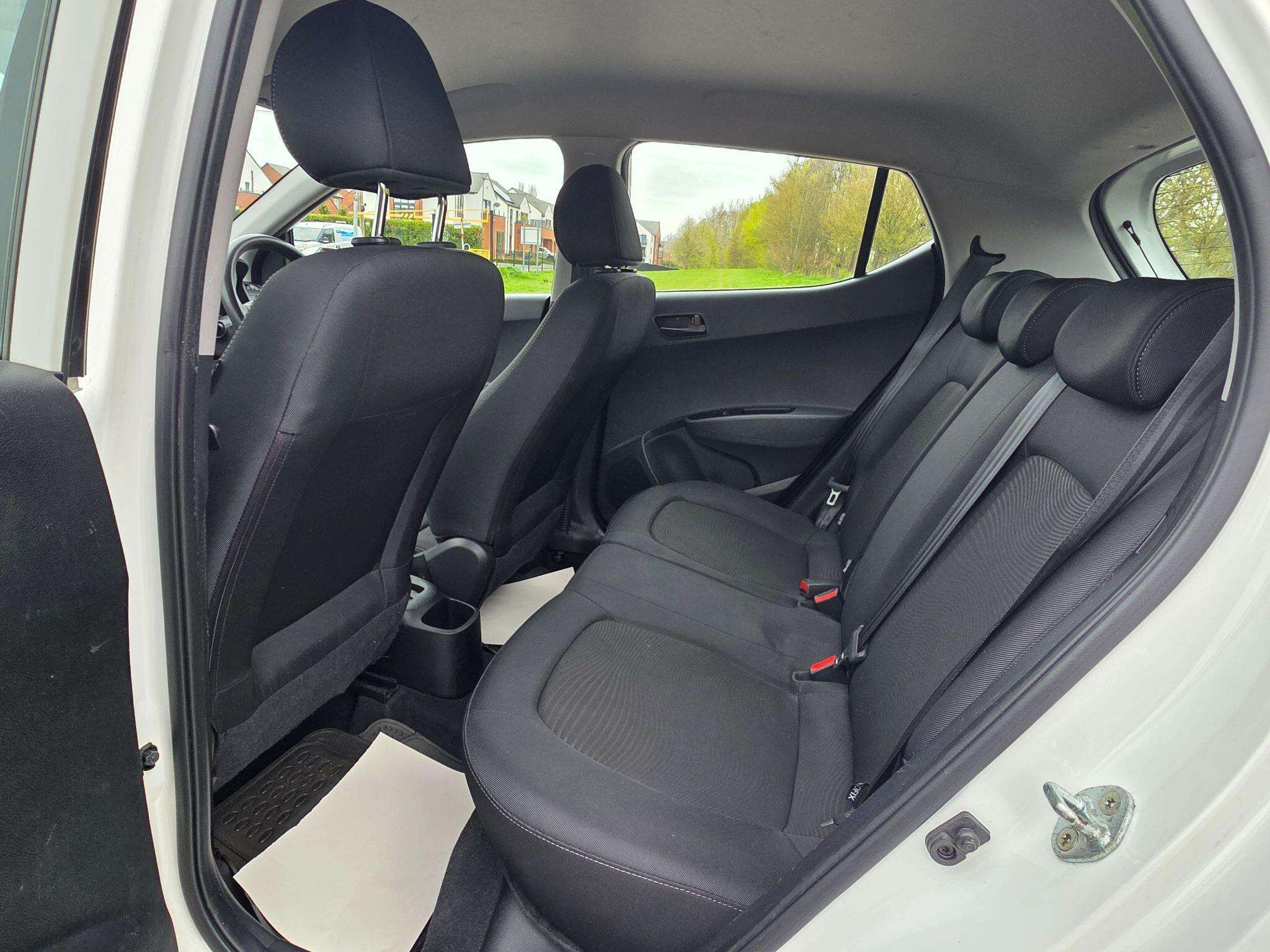 2017 HYUNDAI I10 2017 HYUNDAI I10