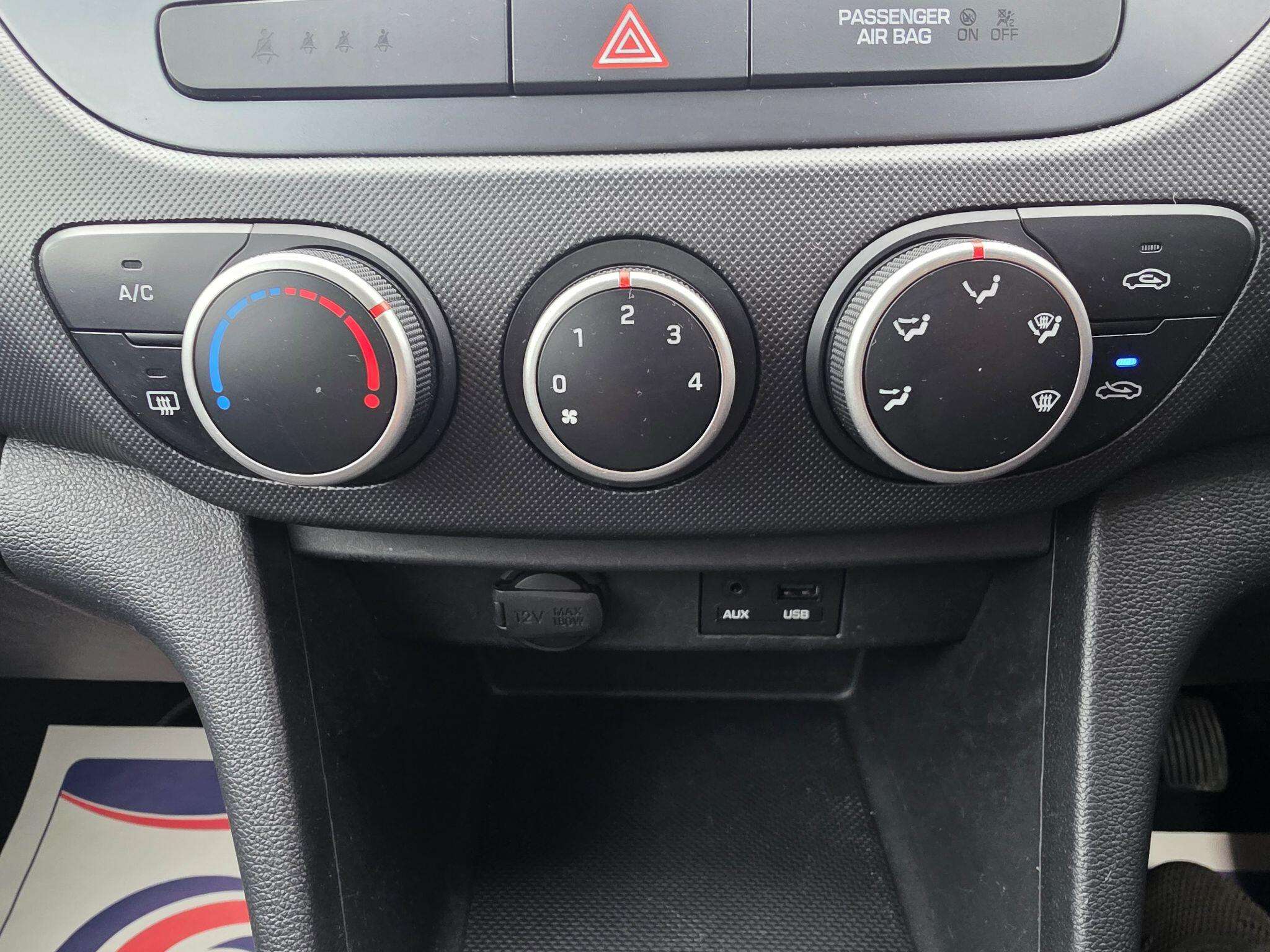2017 HYUNDAI I10 2017 HYUNDAI I10