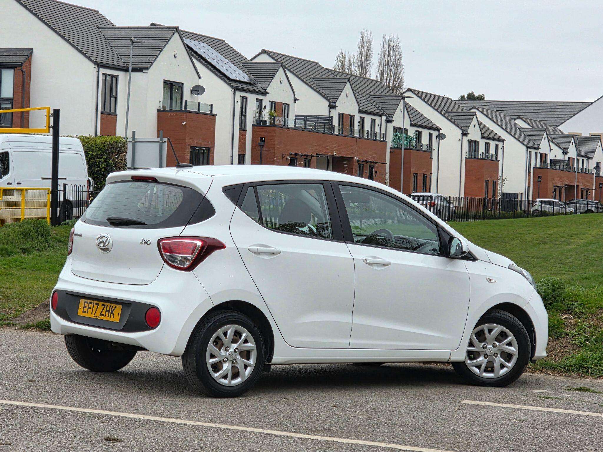 2017 HYUNDAI I10 2017 HYUNDAI I10
