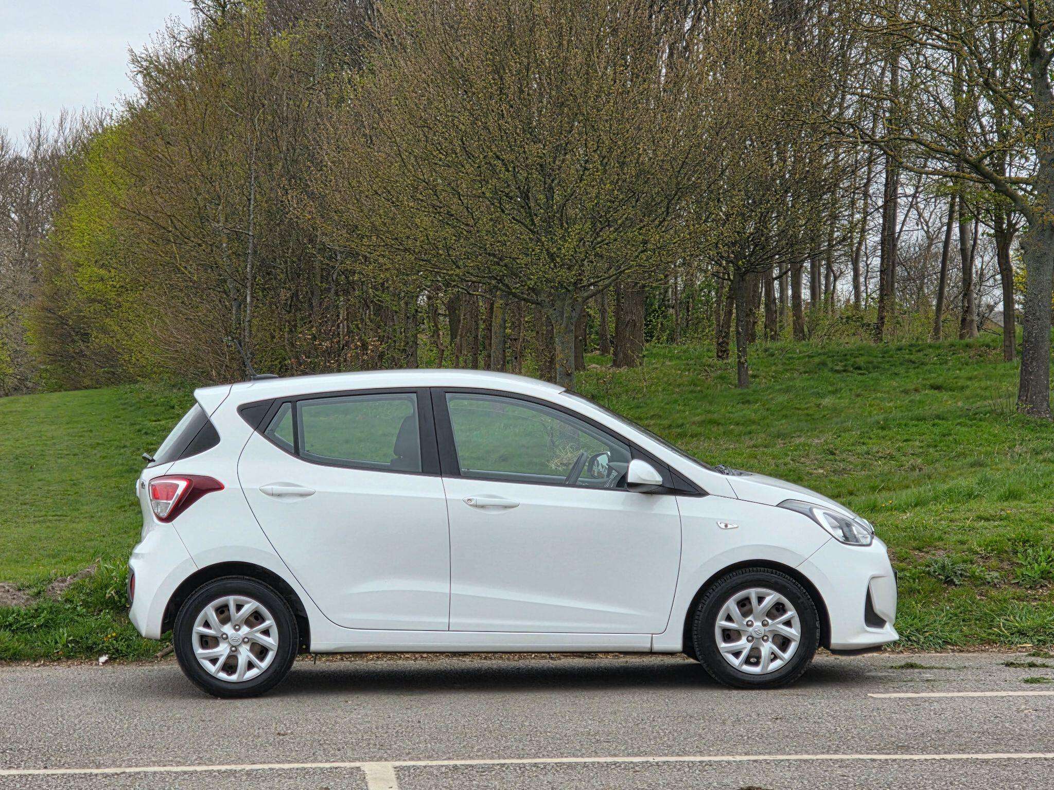 2017 HYUNDAI I10 2017 HYUNDAI I10