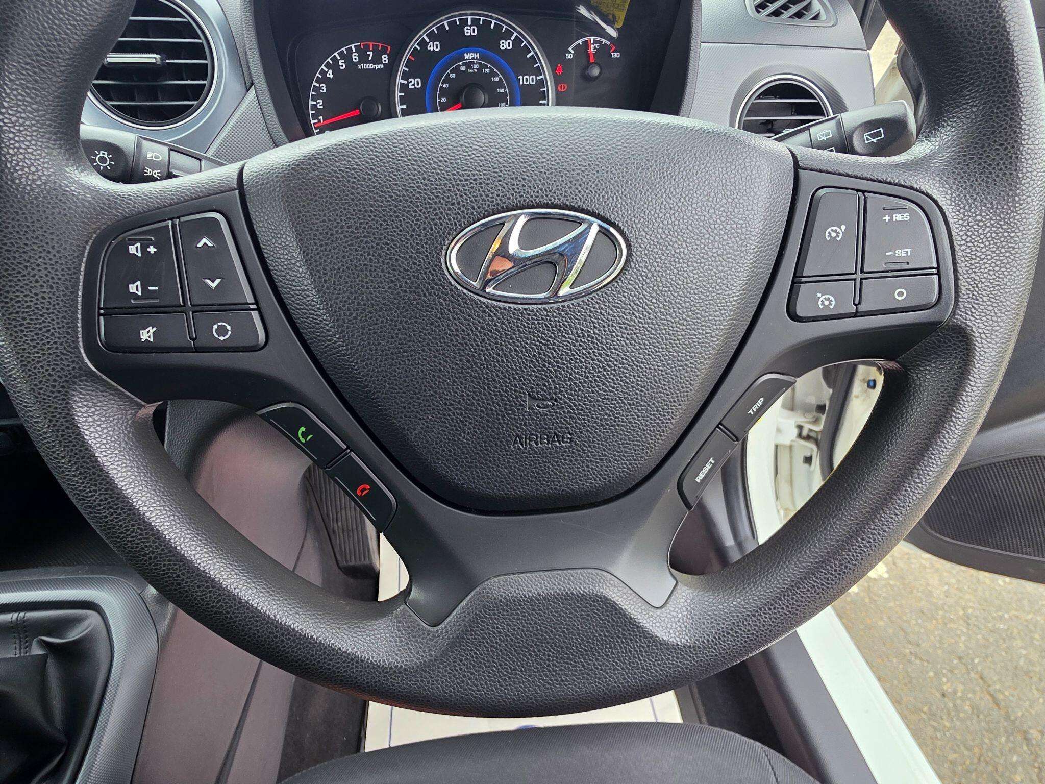 2017 HYUNDAI I10 2017 HYUNDAI I10