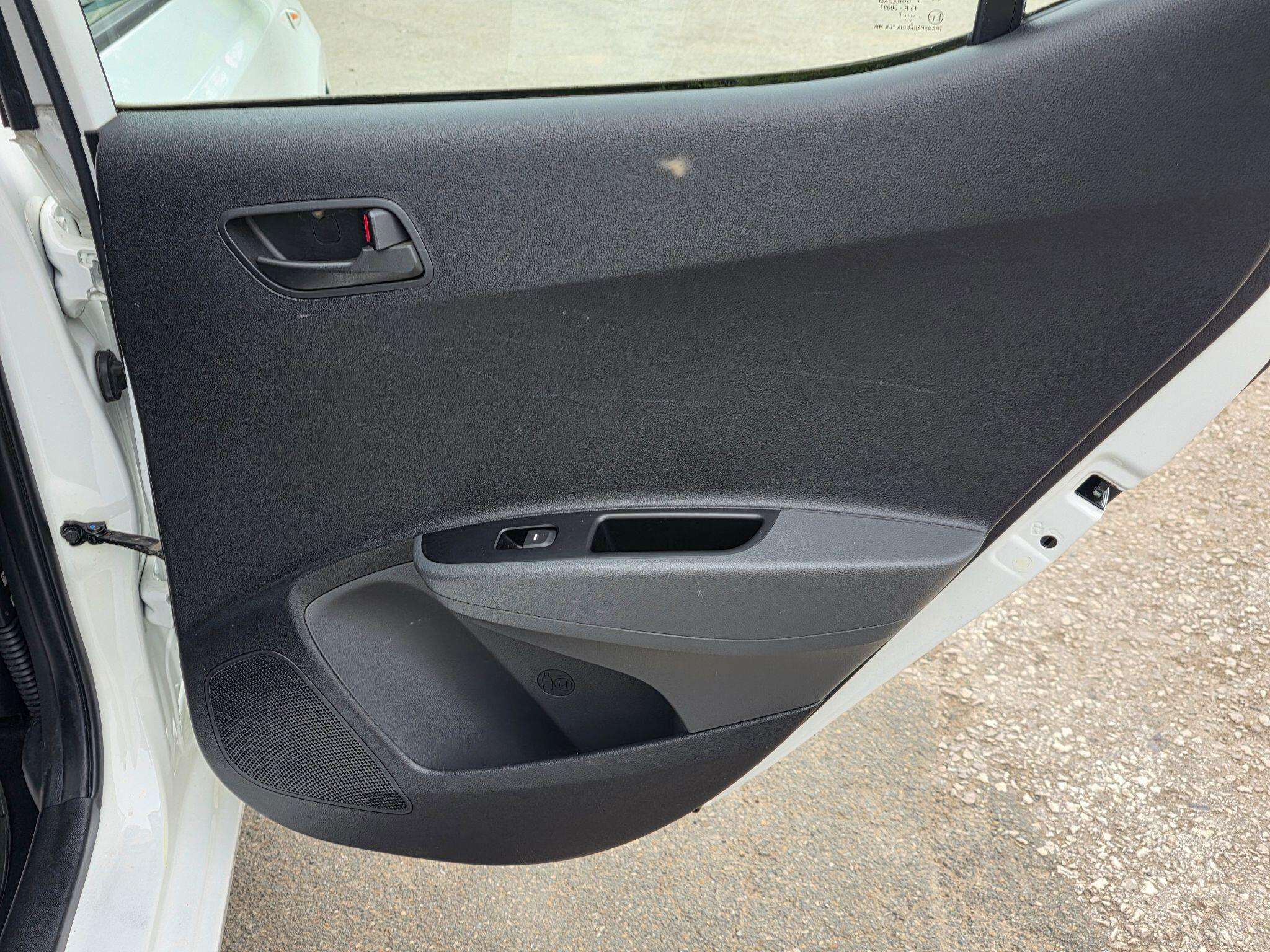 2017 HYUNDAI I10 2017 HYUNDAI I10