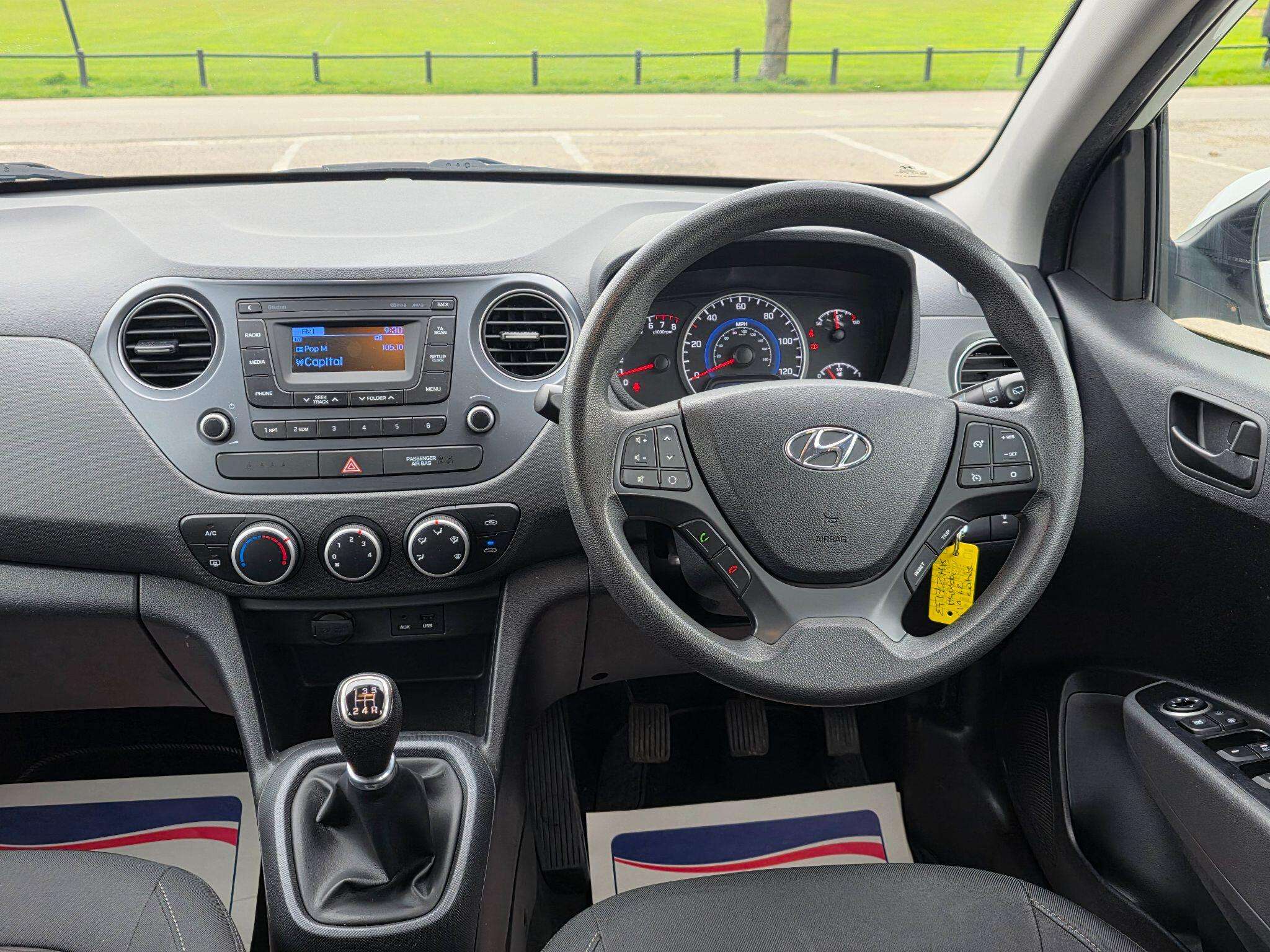 2017 HYUNDAI I10 2017 HYUNDAI I10