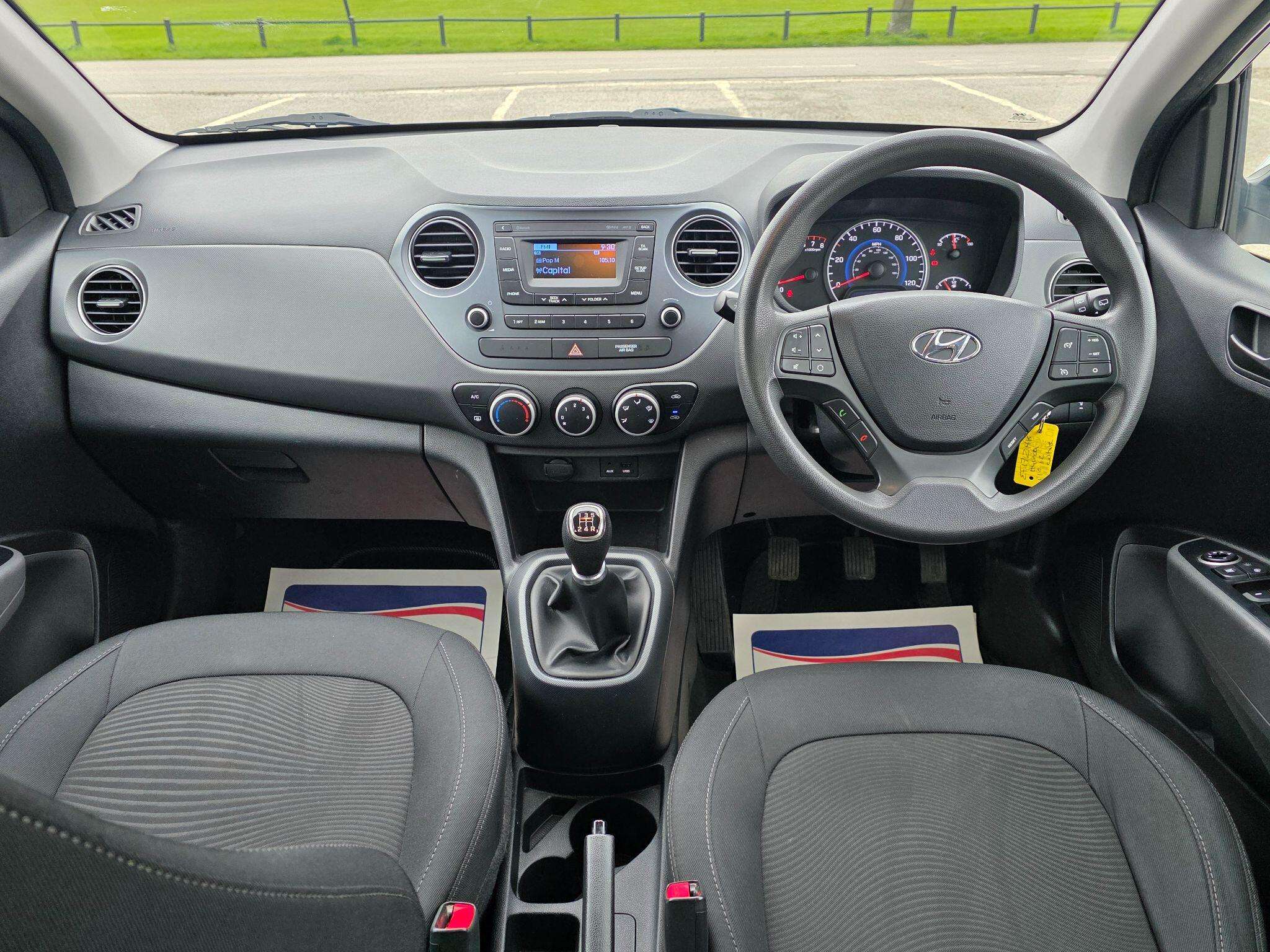 2017 HYUNDAI I10 2017 HYUNDAI I10