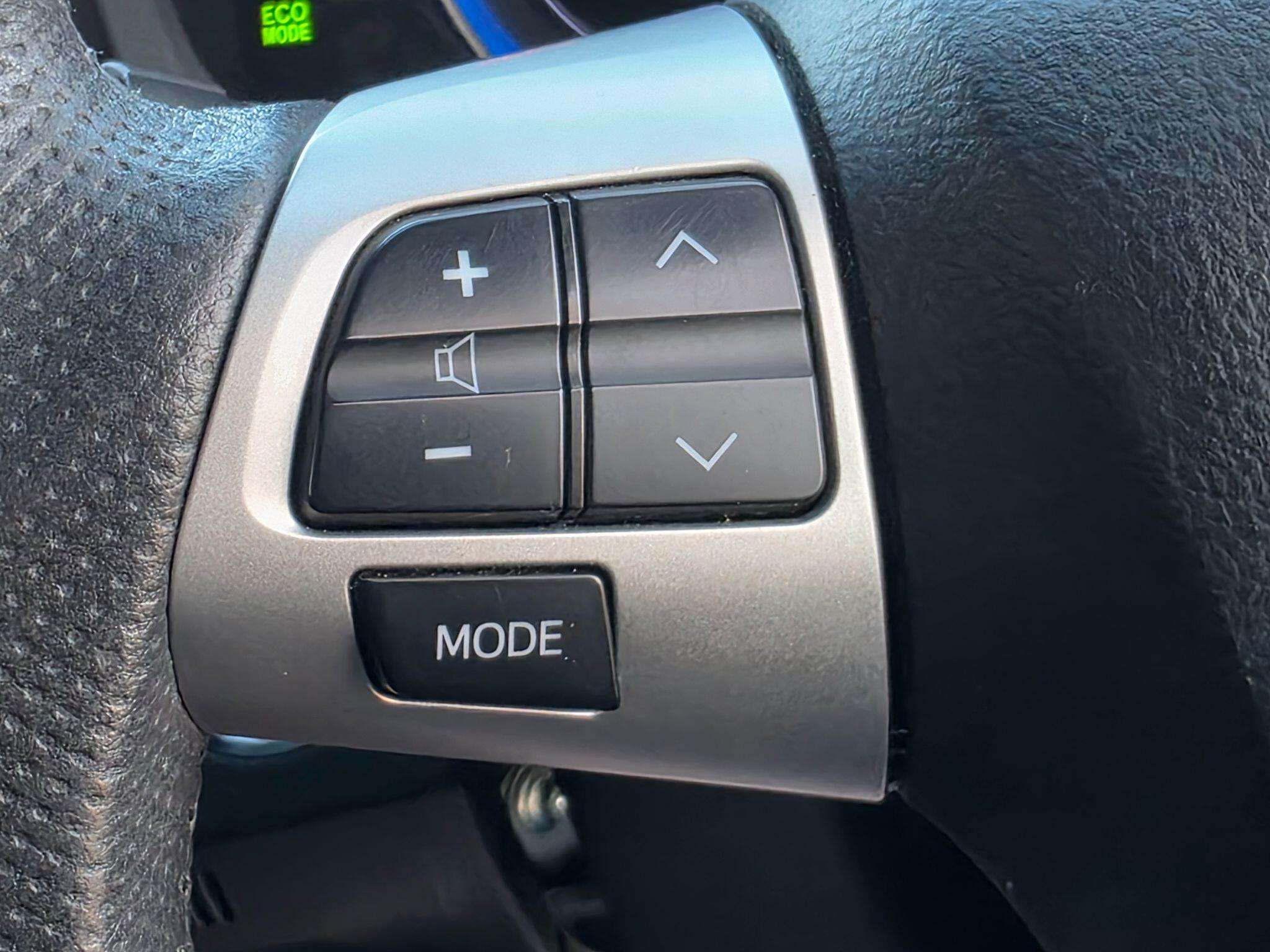 2012 TOYOTA AURIS 2012 TOYOTA AURIS