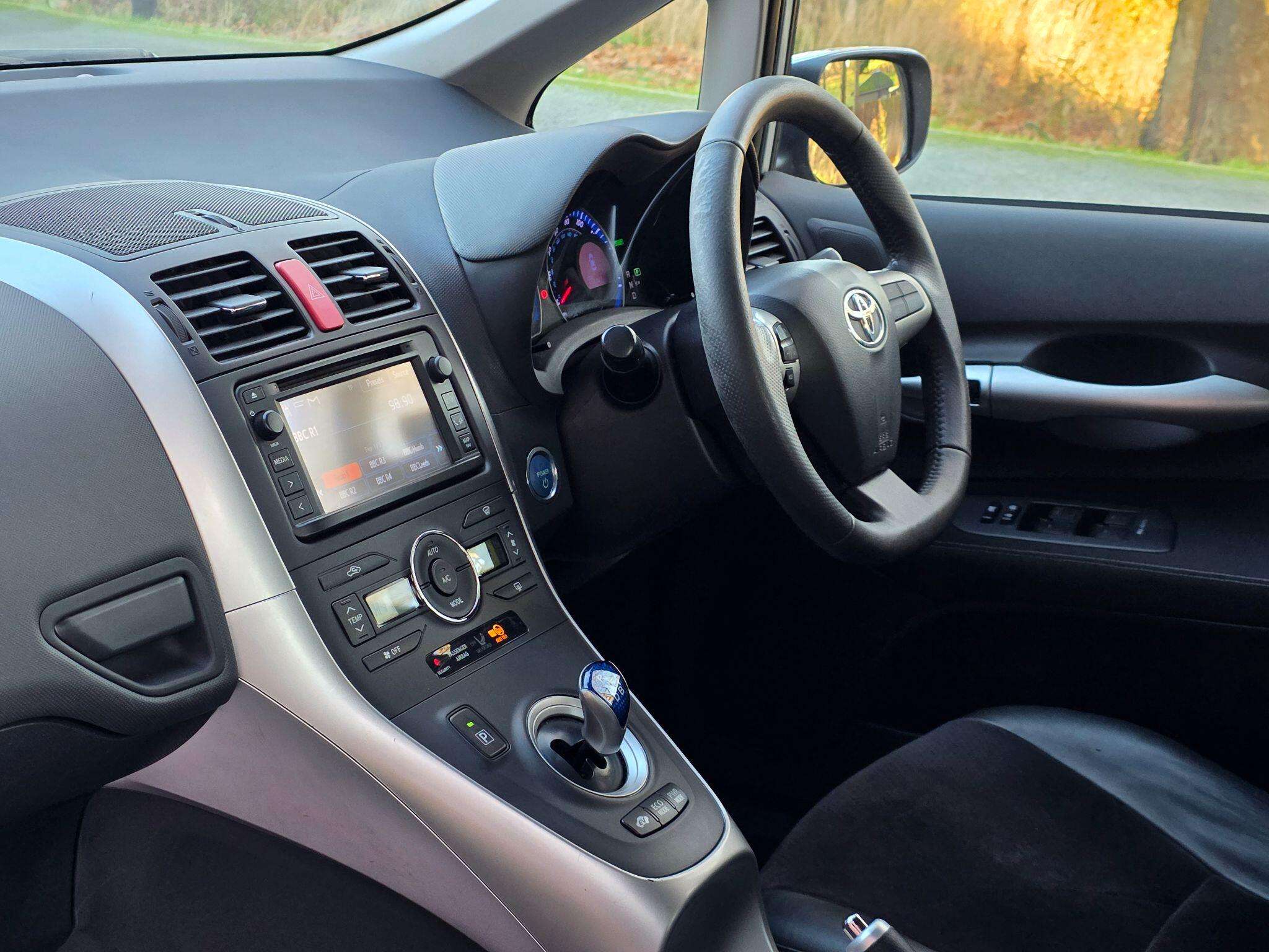 2012 TOYOTA AURIS 2012 TOYOTA AURIS