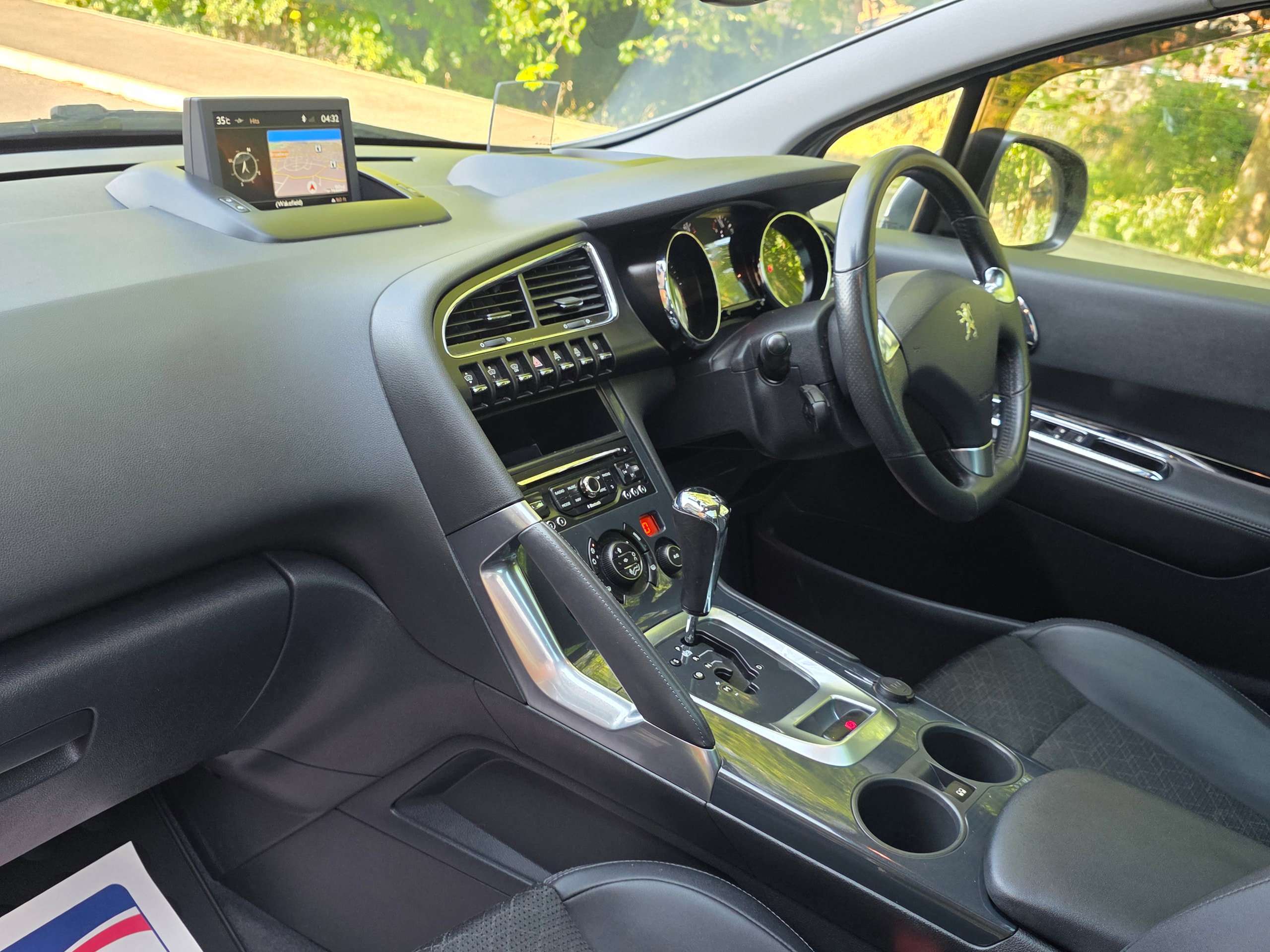 2014 PEUGEOT 3008 2014 PEUGEOT 3008