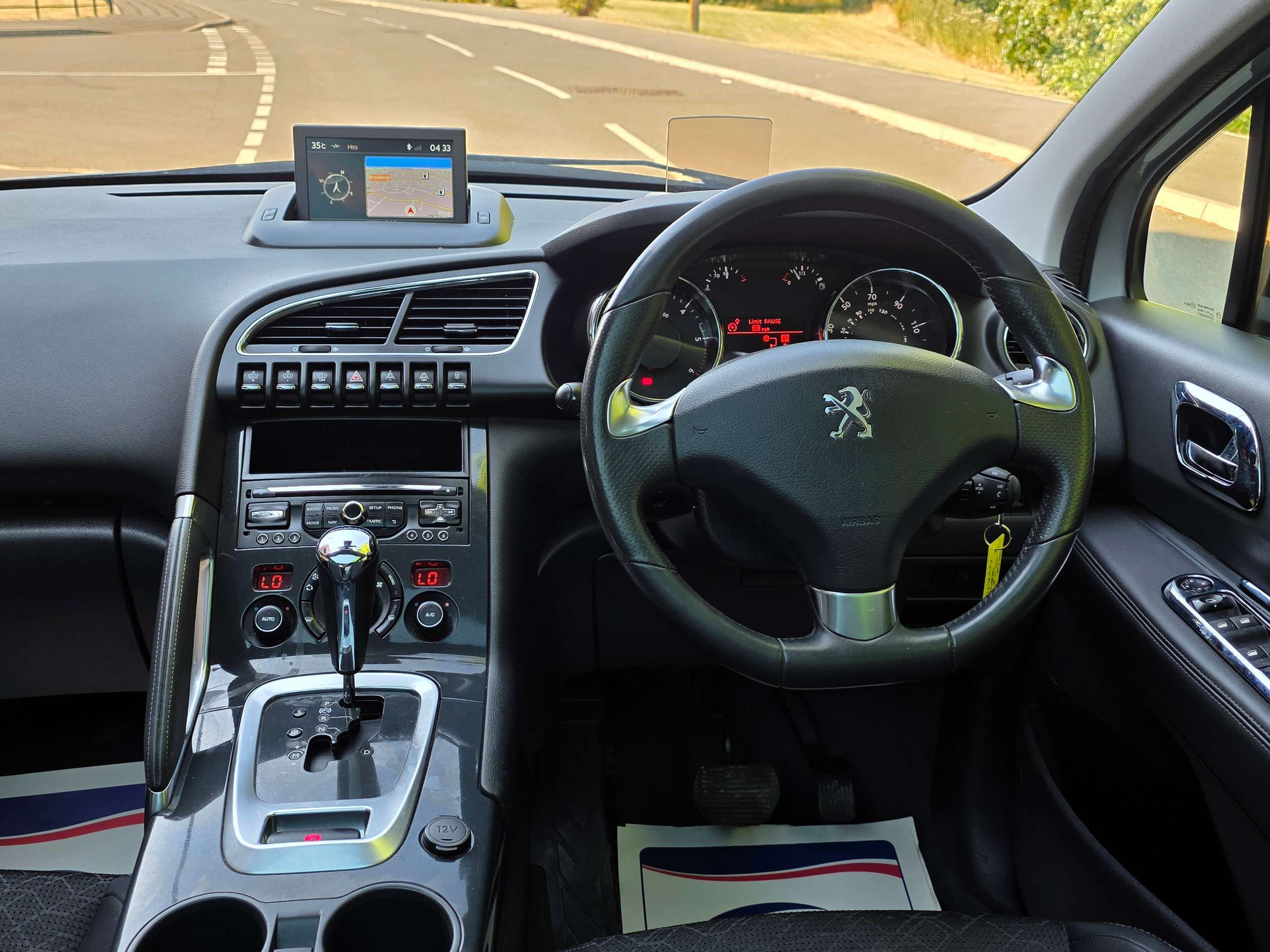 2014 PEUGEOT 3008 2014 PEUGEOT 3008