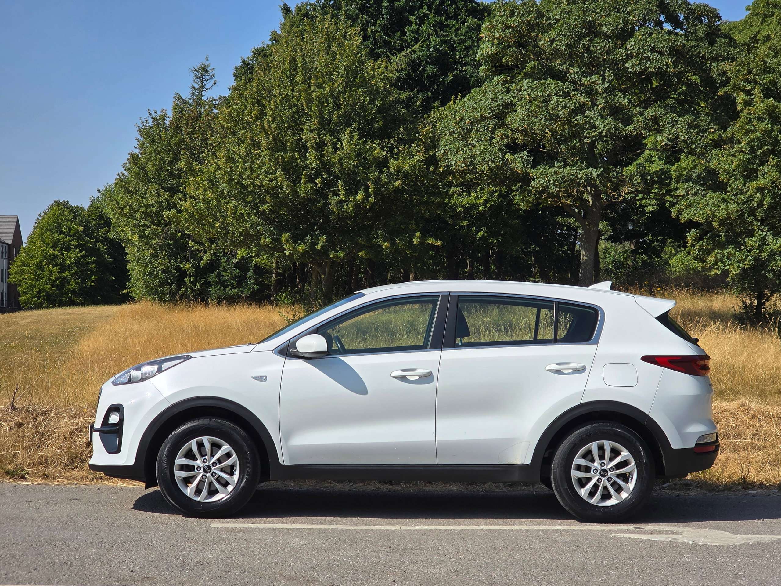 A 2019 KIA SPORTAGE 1.6 CRDi 1 SUV 5dr Diesel Manual Euro 6 (s/s) (114 bhp) A 2019 KIA SPORTAGE 1.6 CRDi 1 SUV 5dr Diesel Manual Euro 6 (s/s) (114 bhp)