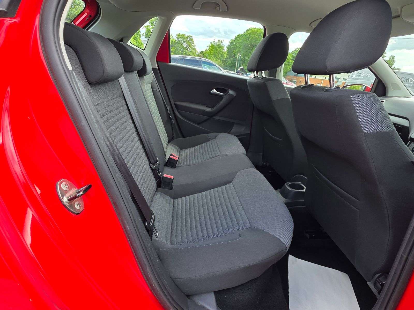 2011 VOLKSWAGEN POLO 2011 VOLKSWAGEN POLO