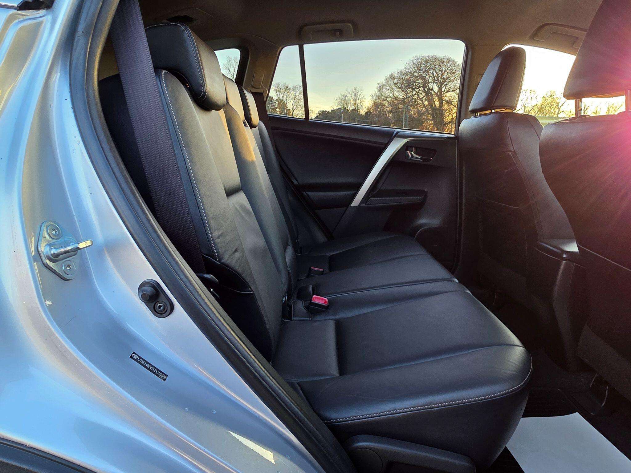 2015 TOYOTA RAV4 2015 TOYOTA RAV4