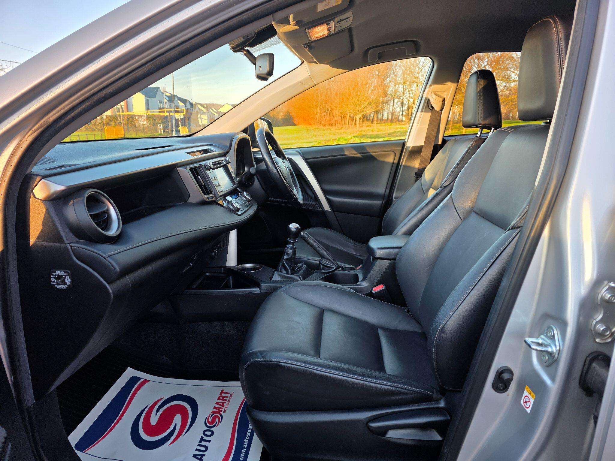 2015 TOYOTA RAV4 2015 TOYOTA RAV4