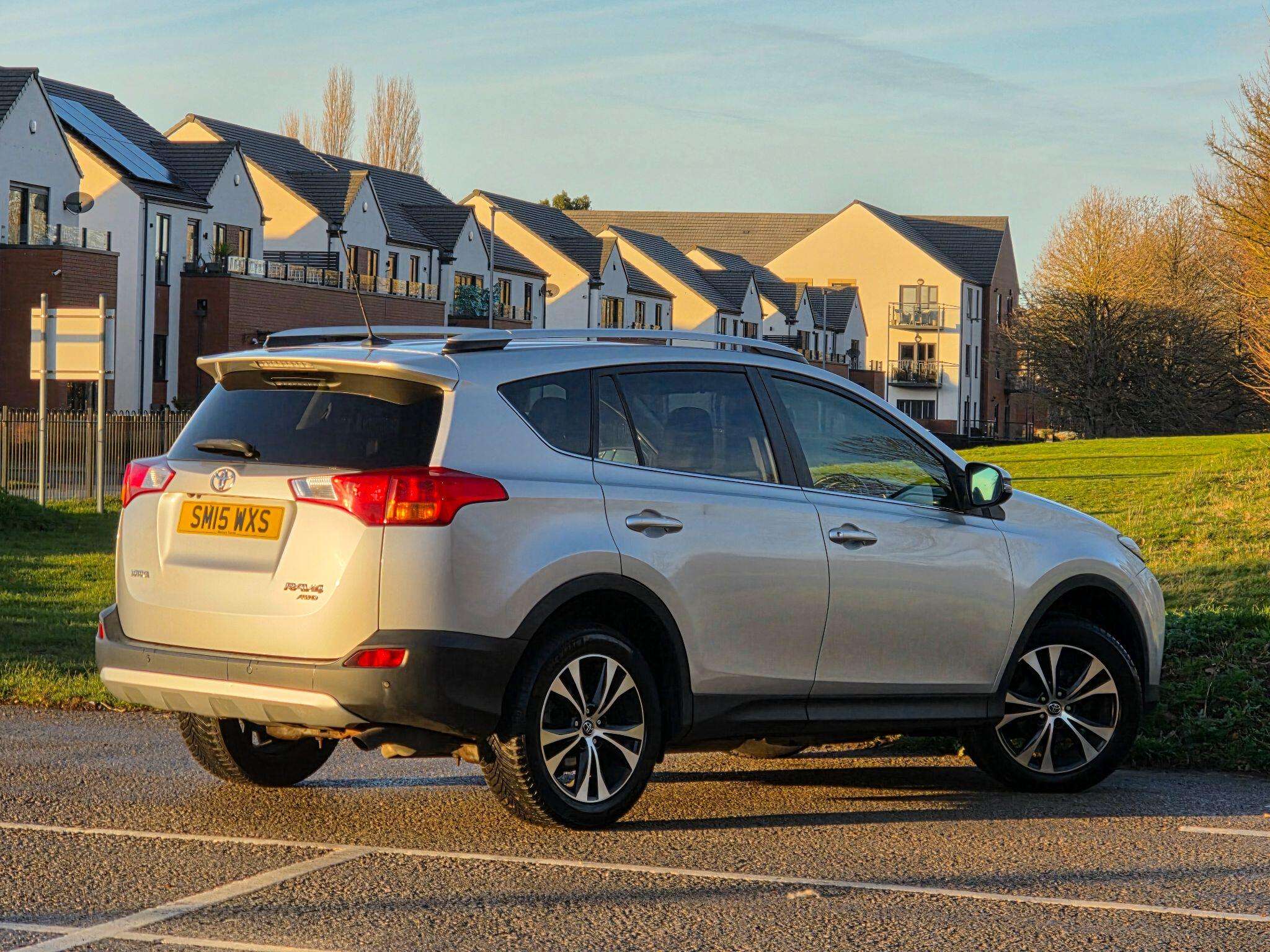 2015 TOYOTA RAV4 2015 TOYOTA RAV4