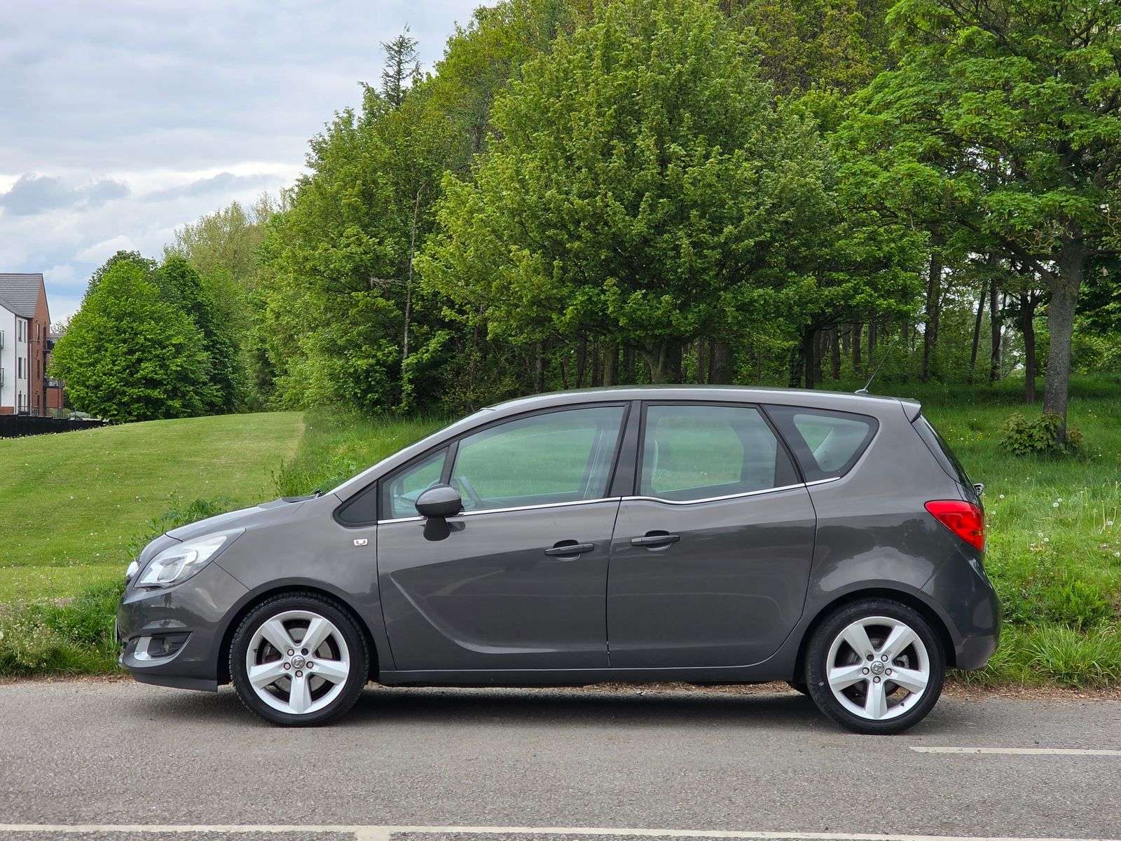 A 2014 VAUXHALL MERIVA 1.6 CDTi ecoFLEX Tech Line Euro 6 (s/s) 5dr A 2014 VAUXHALL MERIVA 1.6 CDTi ecoFLEX Tech Line Euro 6 (s/s) 5dr