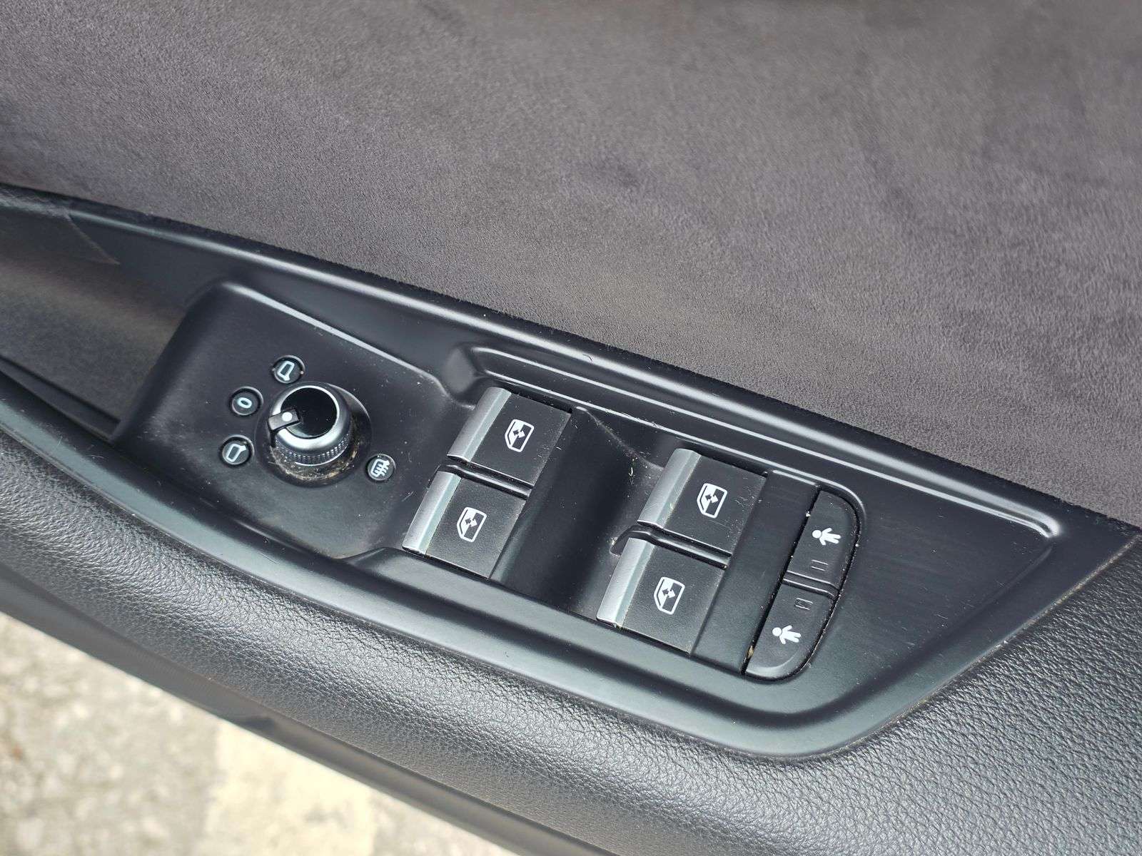 2017 AUDI A4 AVANT 2017 AUDI A4 AVANT