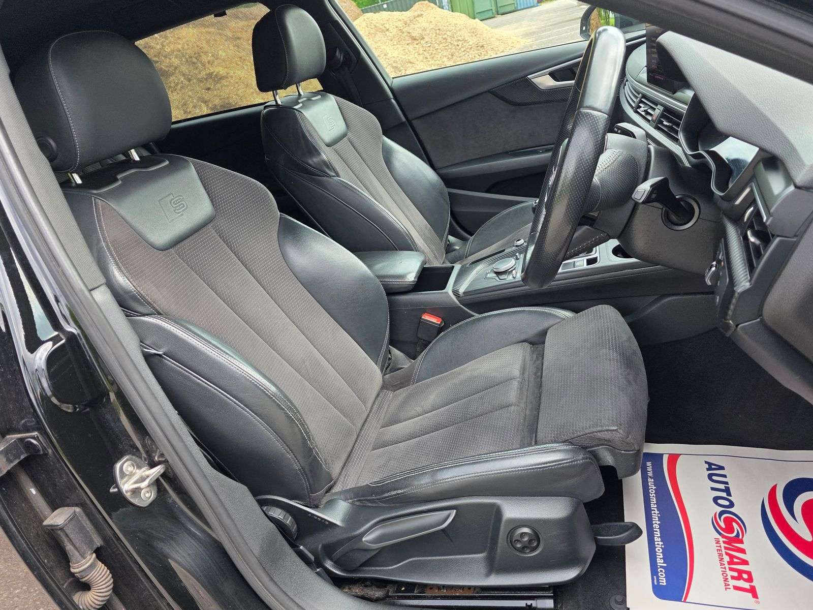 2017 AUDI A4 AVANT 2017 AUDI A4 AVANT