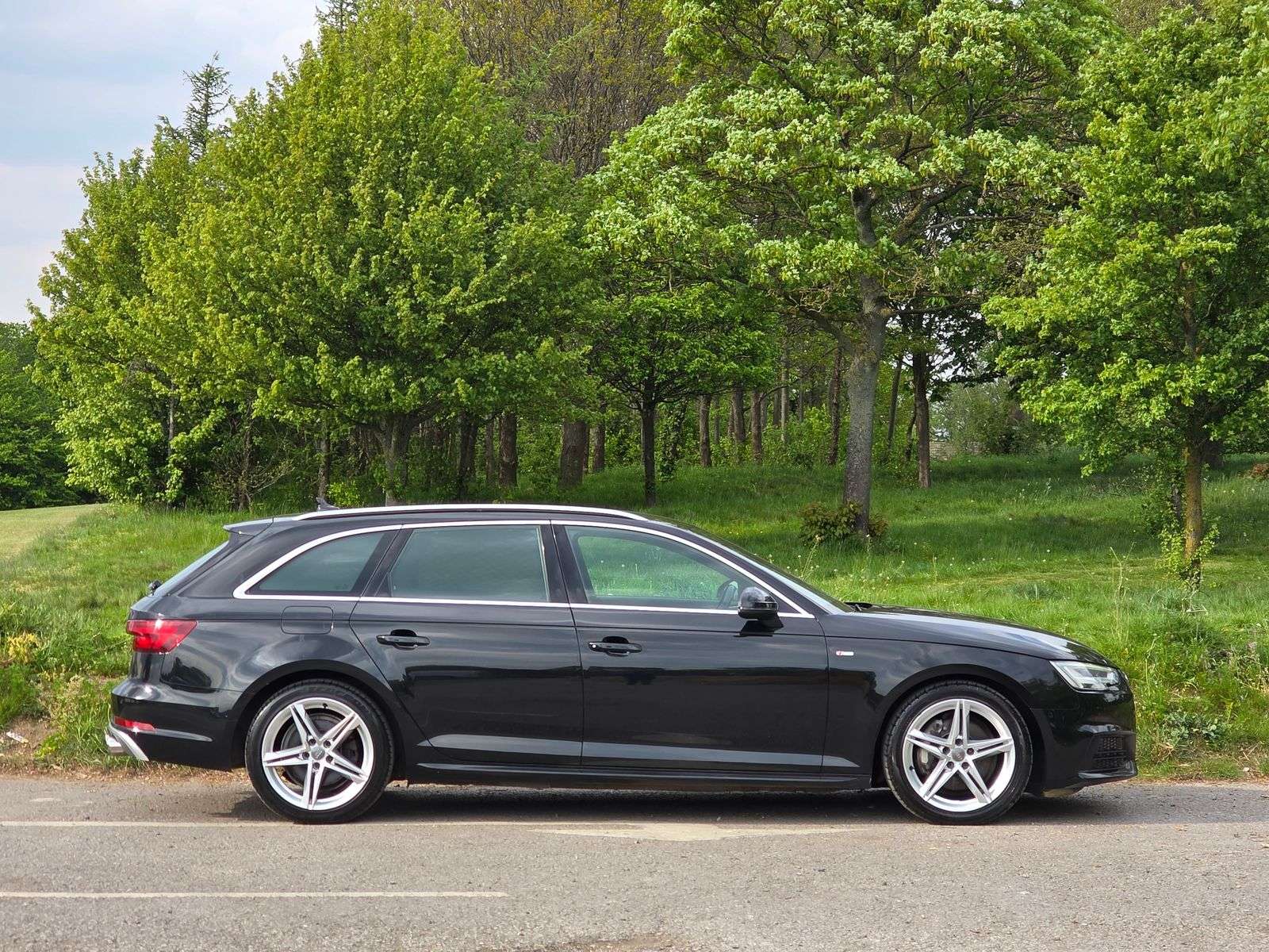 2017 AUDI A4 AVANT 2017 AUDI A4 AVANT