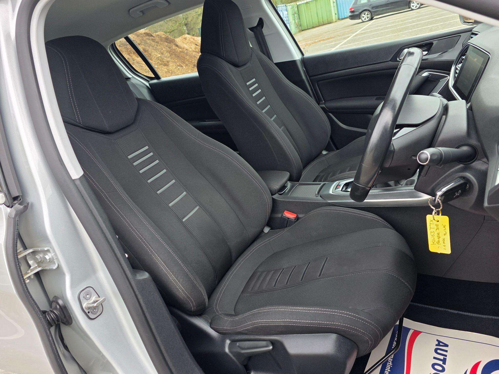 2014 PEUGEOT 308 2014 PEUGEOT 308