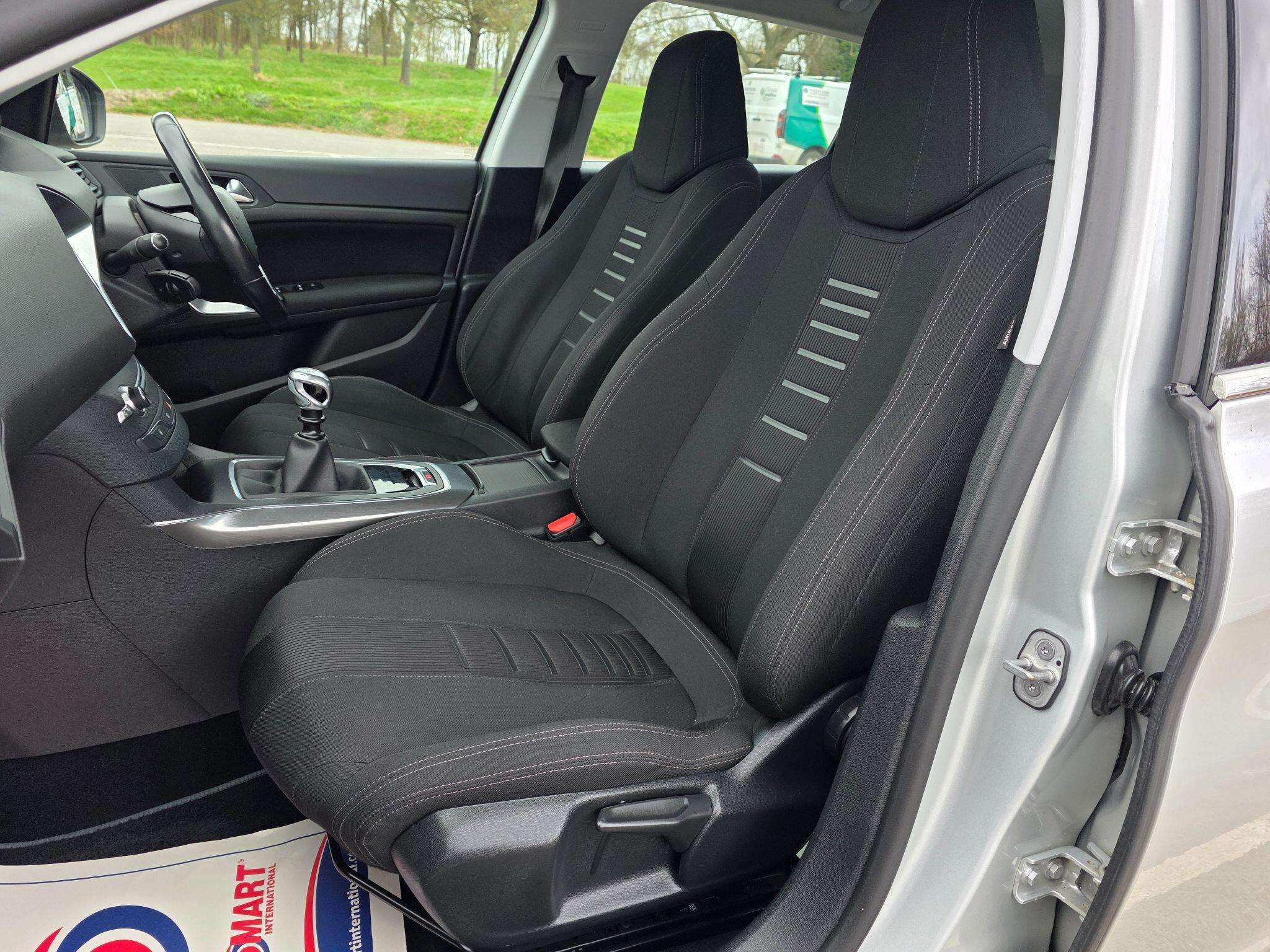 2014 PEUGEOT 308 2014 PEUGEOT 308