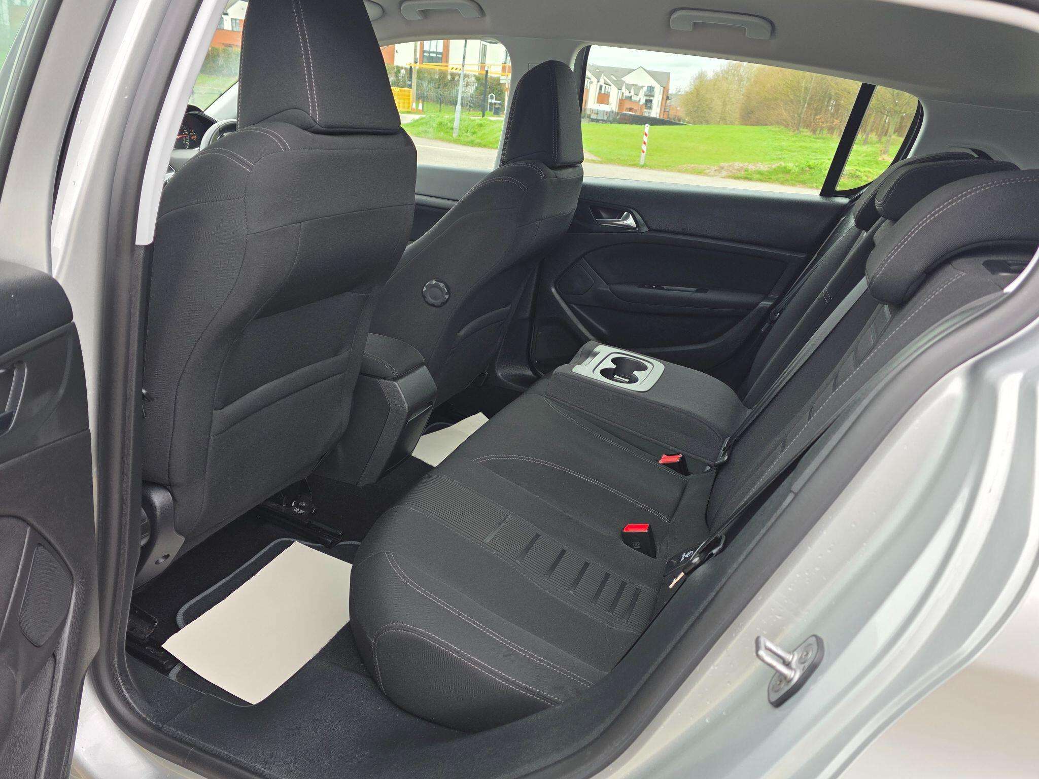 2014 PEUGEOT 308 2014 PEUGEOT 308