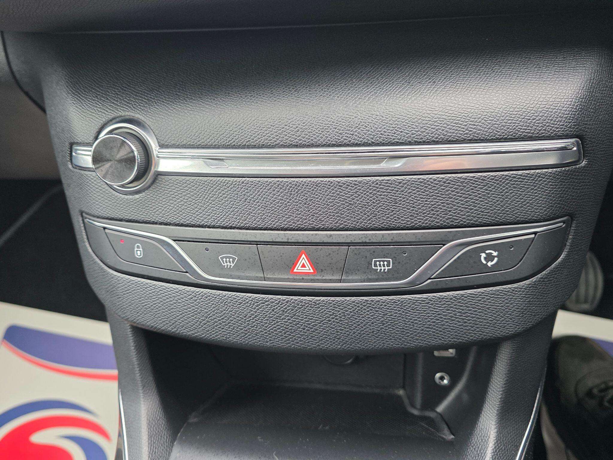 2014 PEUGEOT 308 2014 PEUGEOT 308