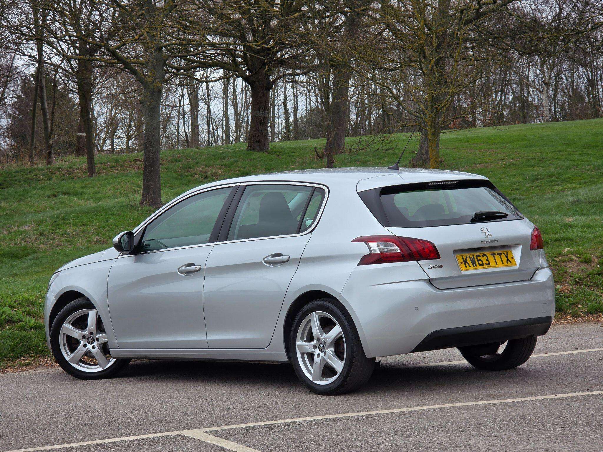 2014 PEUGEOT 308 2014 PEUGEOT 308