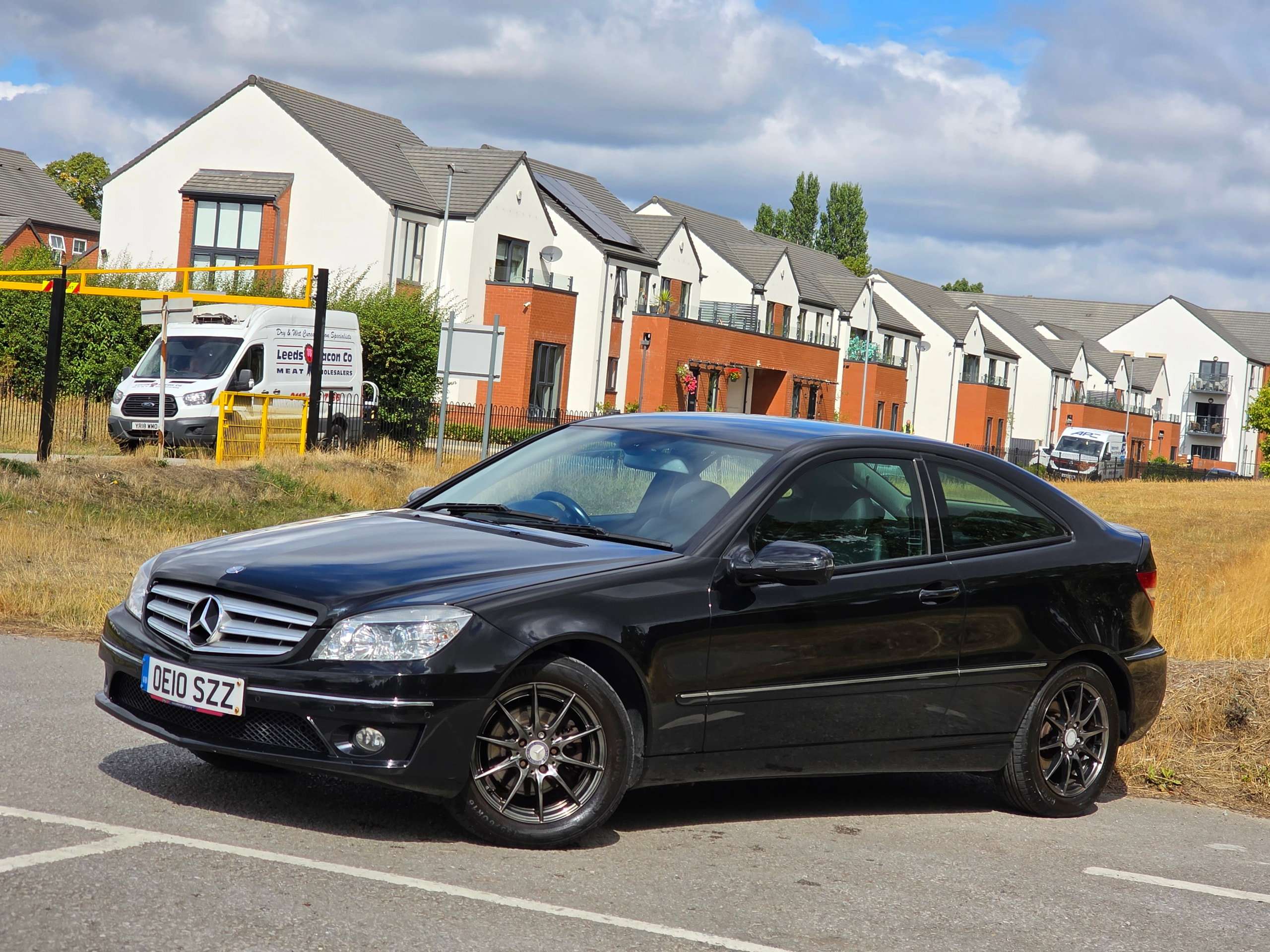 A 2010 MERCEDES-BENZ CLC CLASS 2.1 CLC200 CDI SE Coupe 3dr Diesel Manual Euro 4 (122 ps) A 2010 MERCEDES-BENZ CLC CLASS 2.1 CLC200 CDI SE Coupe 3dr Diesel Manual Euro 4 (122 ps)